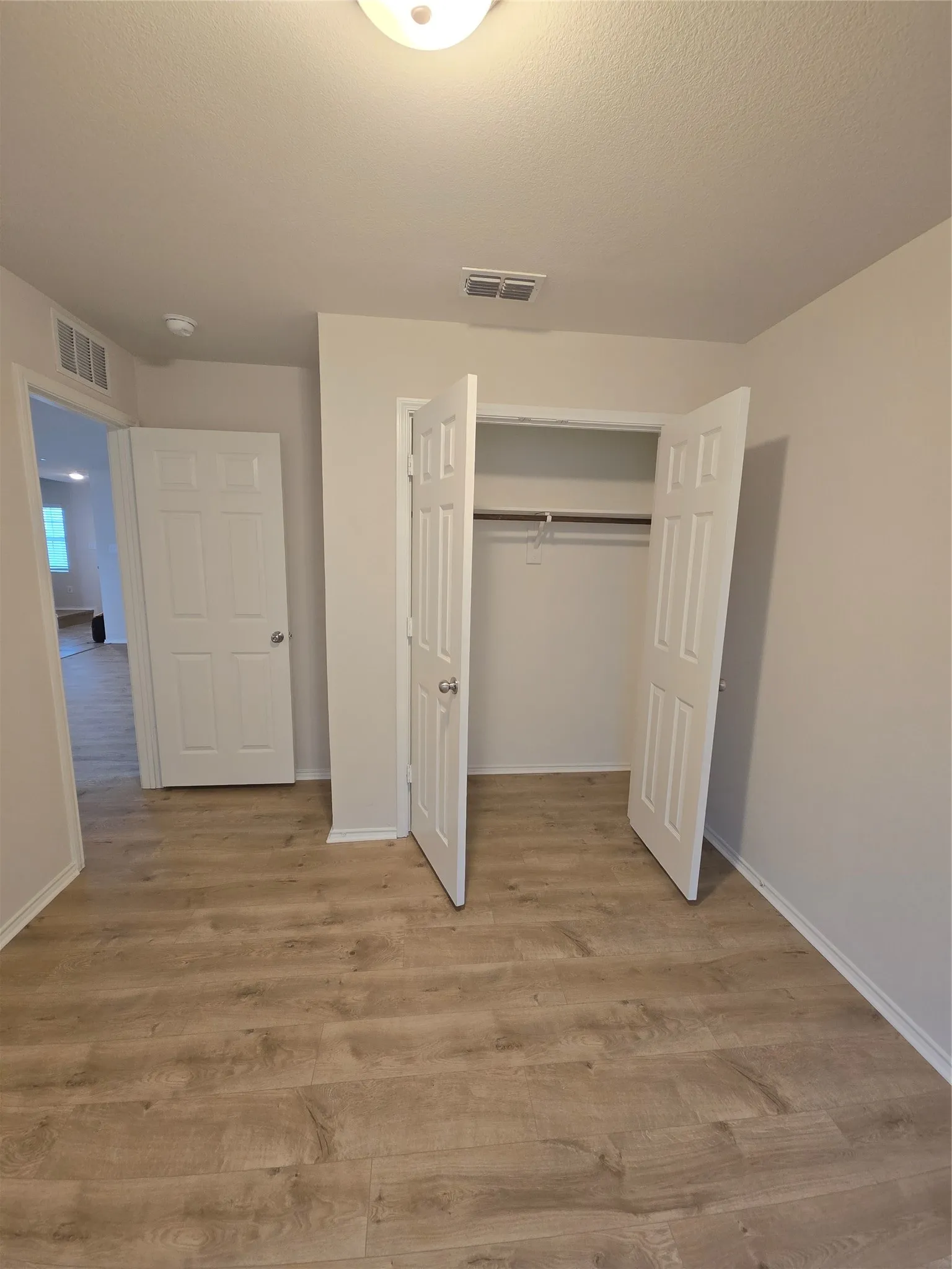 Single Family Residence For Rent in Kaufman County , 1431 Lumberton Drive, Forney, Texas 75126, 4 Bedroom, 3 Bathroom, 2 Garage spaces, 2,158 Sqft, built in 2021, mls#21347760, Real Estate Agent in Forney, Homes For Rent in Kaufman county, Homes For Rent in Forney, Realtor in Forney Texas, Real Estate Brokerage Independent Realty Texas, Luminita Cordes Realtor