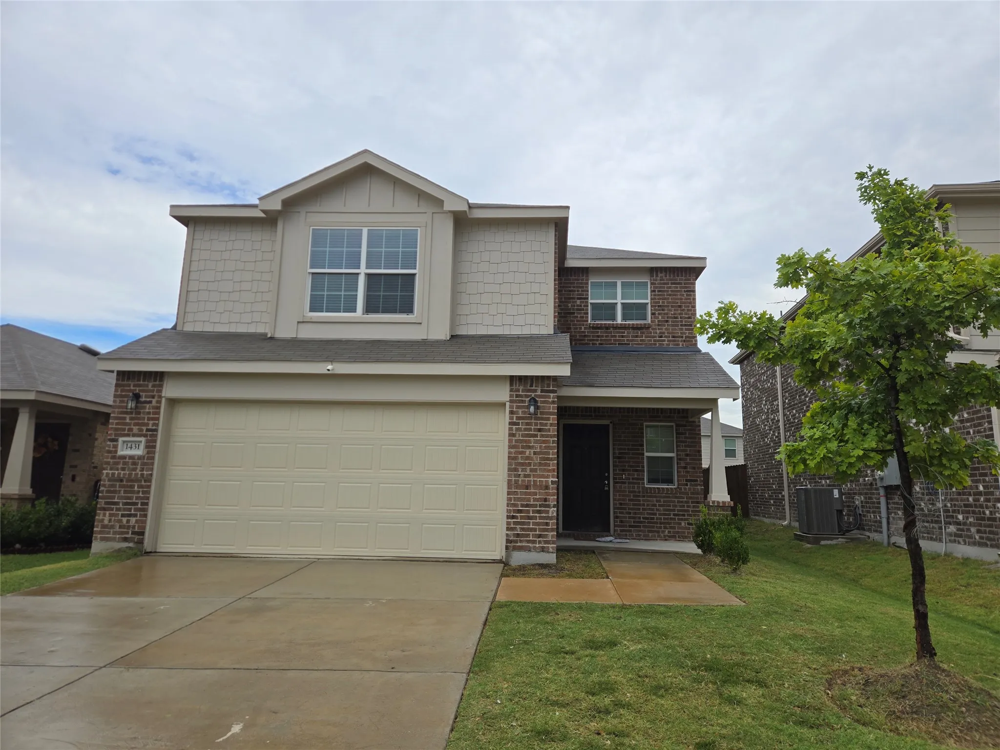 Single Family Residence For Rent in Kaufman County , 1431 Lumberton Drive, Forney, Texas 75126, 4 Bedroom, 3 Bathroom, 2 Garage spaces, 2,158 Sqft, built in 2021, mls#21347760, Real Estate Agent in Forney, Homes For Rent in Kaufman county, Homes For Rent in Forney, Realtor in Forney Texas, Real Estate Brokerage Independent Realty Texas, Luminita Cordes Realtor