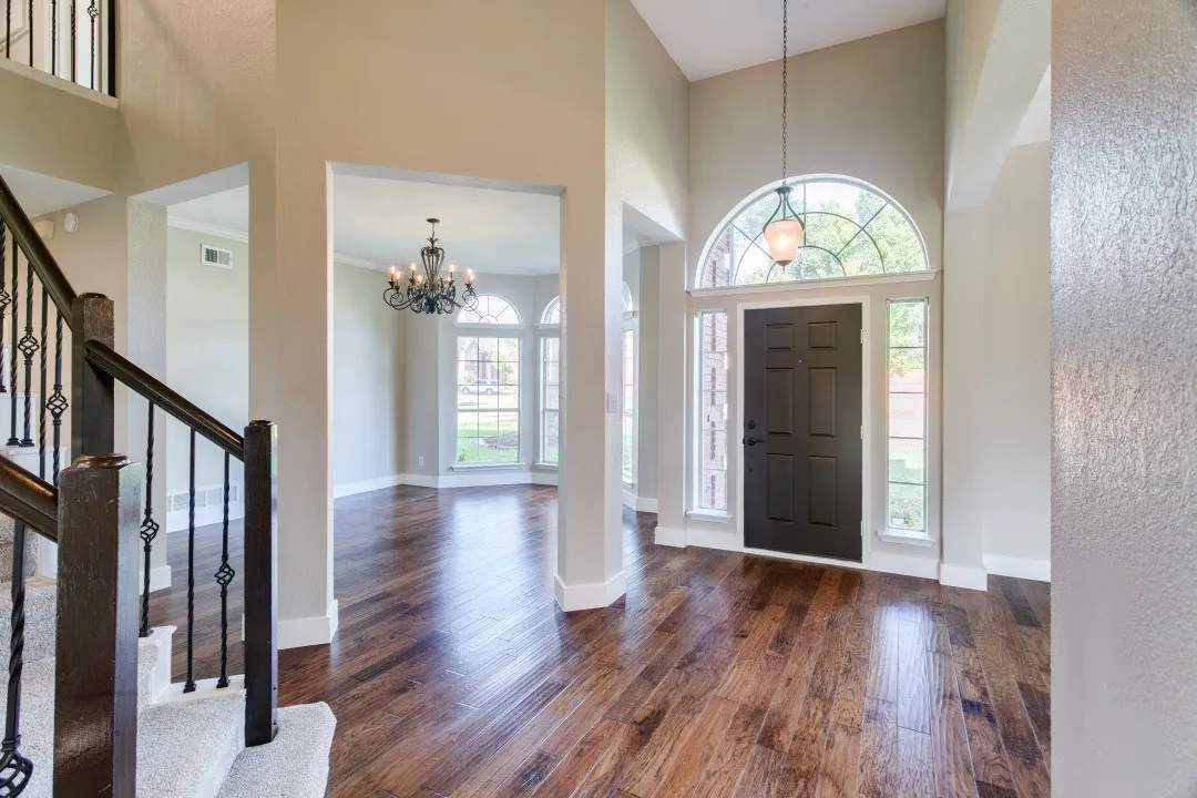 Single Family Residence For Sale in Dallas County , 450 Harris Street, Coppell, Texas 75019, 4 Bedroom, 3 Bathroom, 2 Garage spaces, 3,213 Sqft, built in 1990, mls#21335899, Real Estate Agent in Coppell, Homes For Sale in Dallas county, Homes For Sale in Coppell, Realtor in Coppell Texas, Real Estate Brokerage Independent Realty Texas, Luminita Cordes Realtor