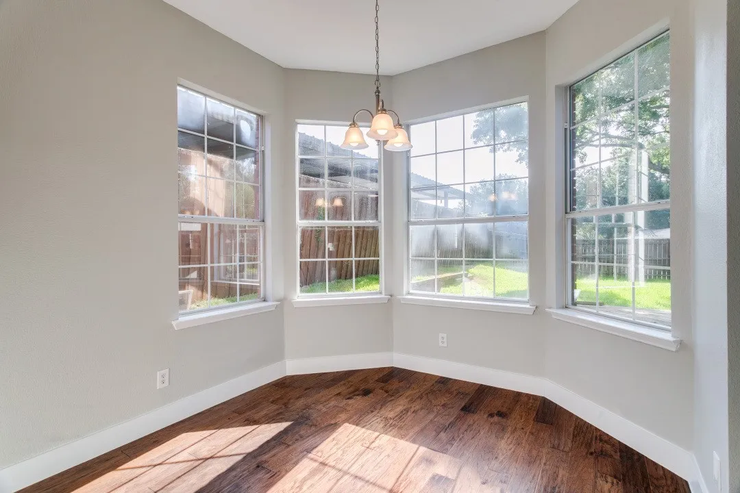 Single Family Residence For Sale in Dallas County , 450 Harris Street, Coppell, Texas 75019, 4 Bedroom, 3 Bathroom, 2 Garage spaces, 3,213 Sqft, built in 1990, mls#21335899, Real Estate Agent in Coppell, Homes For Sale in Dallas county, Homes For Sale in Coppell, Realtor in Coppell Texas, Real Estate Brokerage Independent Realty Texas, Luminita Cordes Realtor