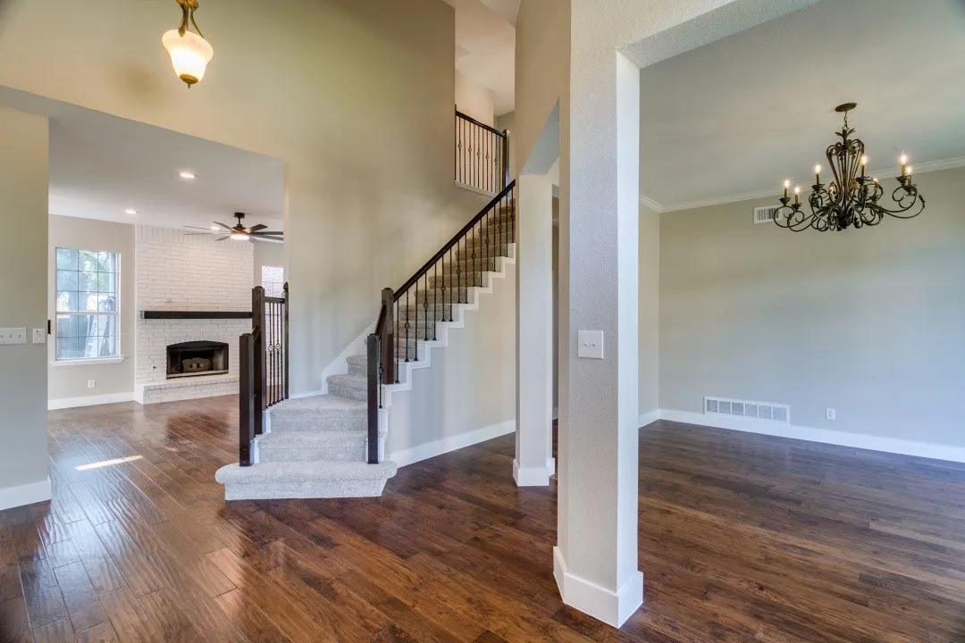 Single Family Residence For Sale in Dallas County , 450 Harris Street, Coppell, Texas 75019, 4 Bedroom, 3 Bathroom, 2 Garage spaces, 3,213 Sqft, built in 1990, mls#21335899, Real Estate Agent in Coppell, Homes For Sale in Dallas county, Homes For Sale in Coppell, Realtor in Coppell Texas, Real Estate Brokerage Independent Realty Texas, Luminita Cordes Realtor