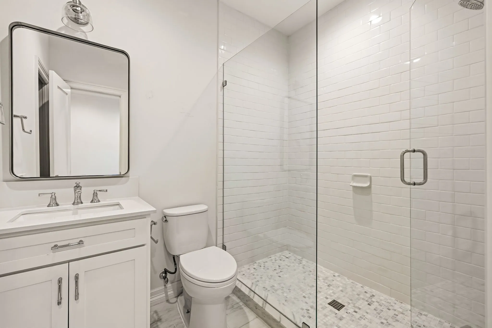 Single Family Residence For Sale in Dallas County , 4020 Mcfarlin Boulevard, University Park, Texas 75205, 5 Bedroom, 6 Bathroom, 2 Garage spaces, 4,708 Sqft, built in 1987, mls#21347747, Real Estate Agent in University Park, Homes For Sale in Dallas county, Homes For Sale in University Park, Realtor in University Park Texas, Real Estate Brokerage Independent Realty Texas, Luminita Cordes Realtor