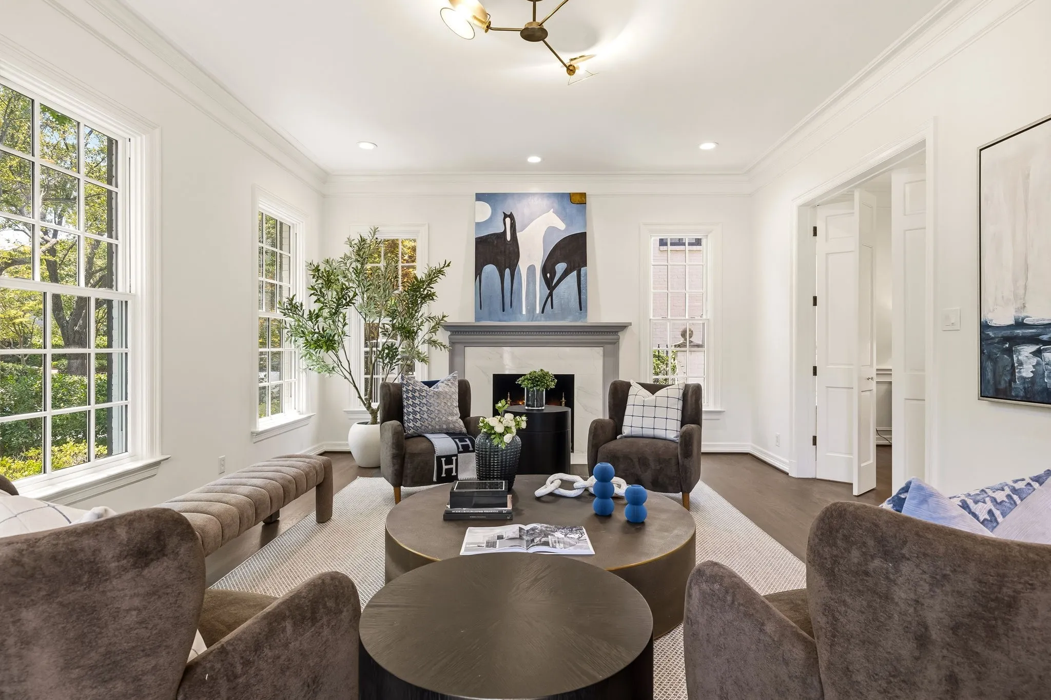 Single Family Residence For Sale in Dallas County , 4020 Mcfarlin Boulevard, University Park, Texas 75205, 5 Bedroom, 6 Bathroom, 2 Garage spaces, 4,708 Sqft, built in 1987, mls#21347747, Real Estate Agent in University Park, Homes For Sale in Dallas county, Homes For Sale in University Park, Realtor in University Park Texas, Real Estate Brokerage Independent Realty Texas, Luminita Cordes Realtor
