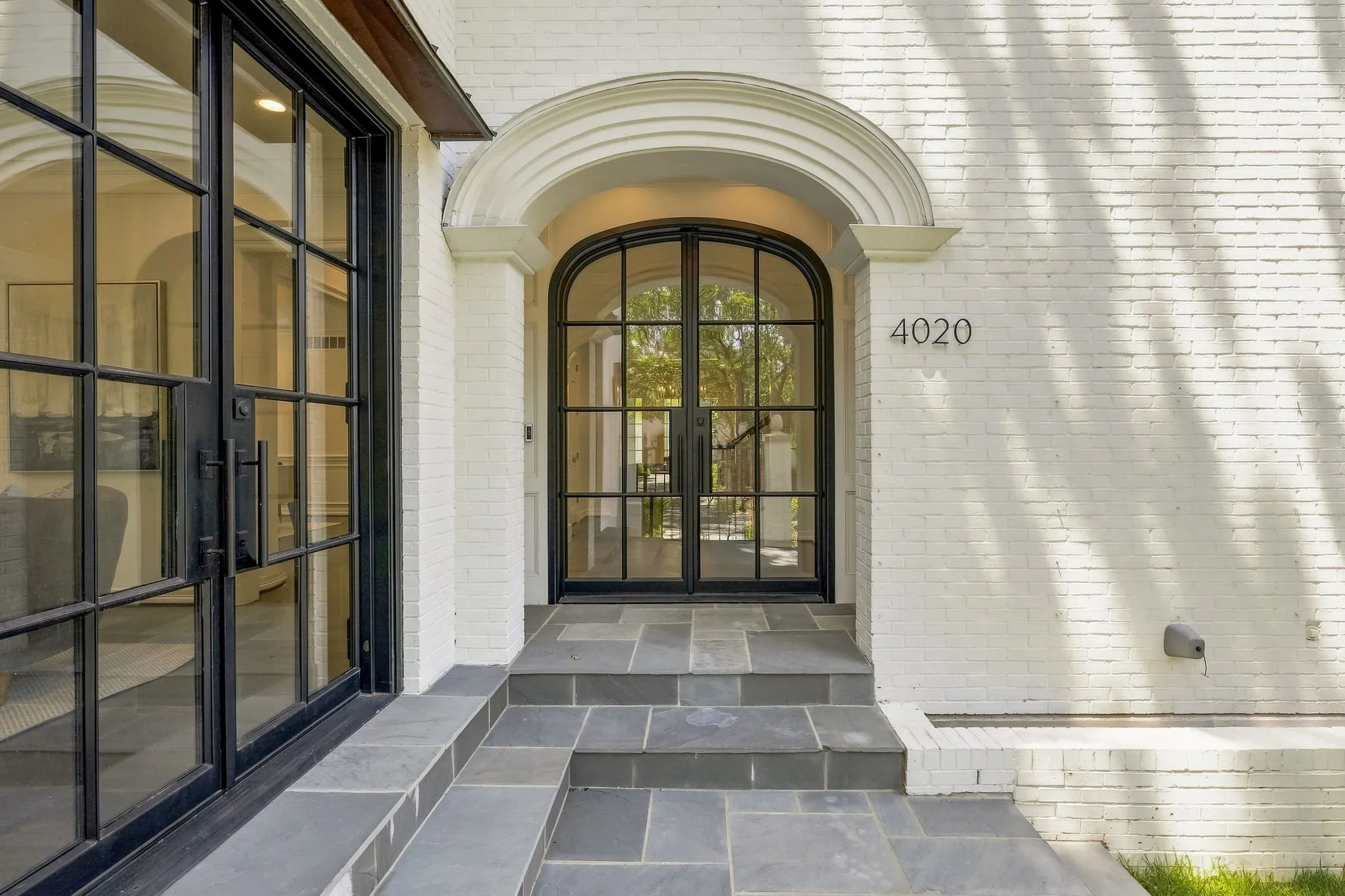 Single Family Residence For Sale in Dallas County , 4020 Mcfarlin Boulevard, University Park, Texas 75205, 5 Bedroom, 6 Bathroom, 2 Garage spaces, 4,708 Sqft, built in 1987, mls#21347747, Real Estate Agent in University Park, Homes For Sale in Dallas county, Homes For Sale in University Park, Realtor in University Park Texas, Real Estate Brokerage Independent Realty Texas, Luminita Cordes Realtor