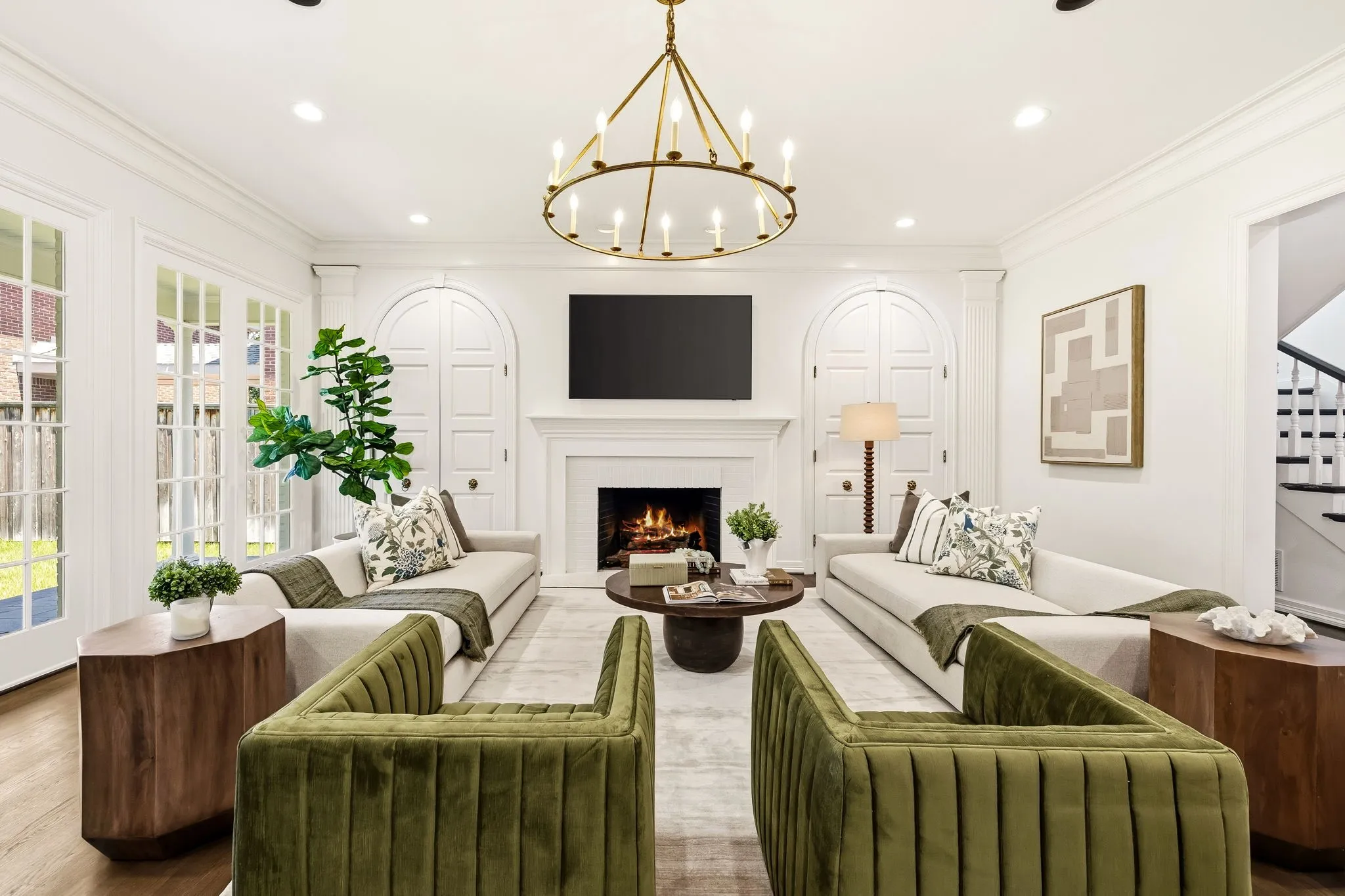 Single Family Residence For Sale in Dallas County , 4020 Mcfarlin Boulevard, University Park, Texas 75205, 5 Bedroom, 6 Bathroom, 2 Garage spaces, 4,708 Sqft, built in 1987, mls#21347747, Real Estate Agent in University Park, Homes For Sale in Dallas county, Homes For Sale in University Park, Realtor in University Park Texas, Real Estate Brokerage Independent Realty Texas, Luminita Cordes Realtor