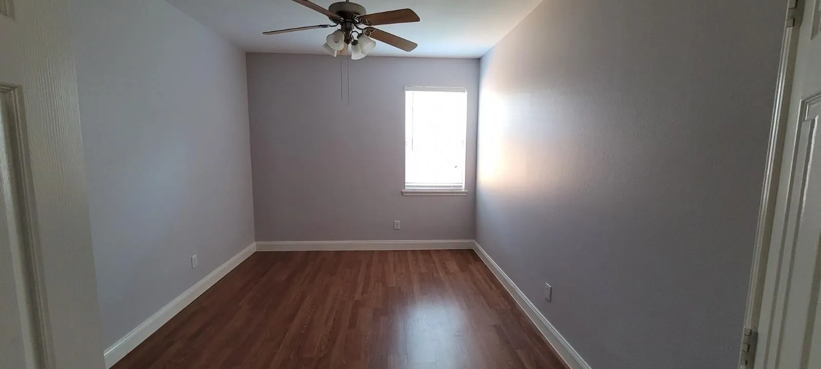 Single Family Residence For Sale in Denton County , 2604 Winterberry Lane, Little Elm, Texas 75068, 4 Bedrooms, 2 Bathrooms, 2 Garage spaces, 2,292 Sqft, built in 2002, Price $354,900, mls#21347803, Real Estate Agent in Little Elm, Homes For Sale in Denton county, Homes For Sale in Little Elm, Realtor in Little Elm Texas, Real Estate Brokerage Independent Realty Texas, Luminita Cordes Realtor
