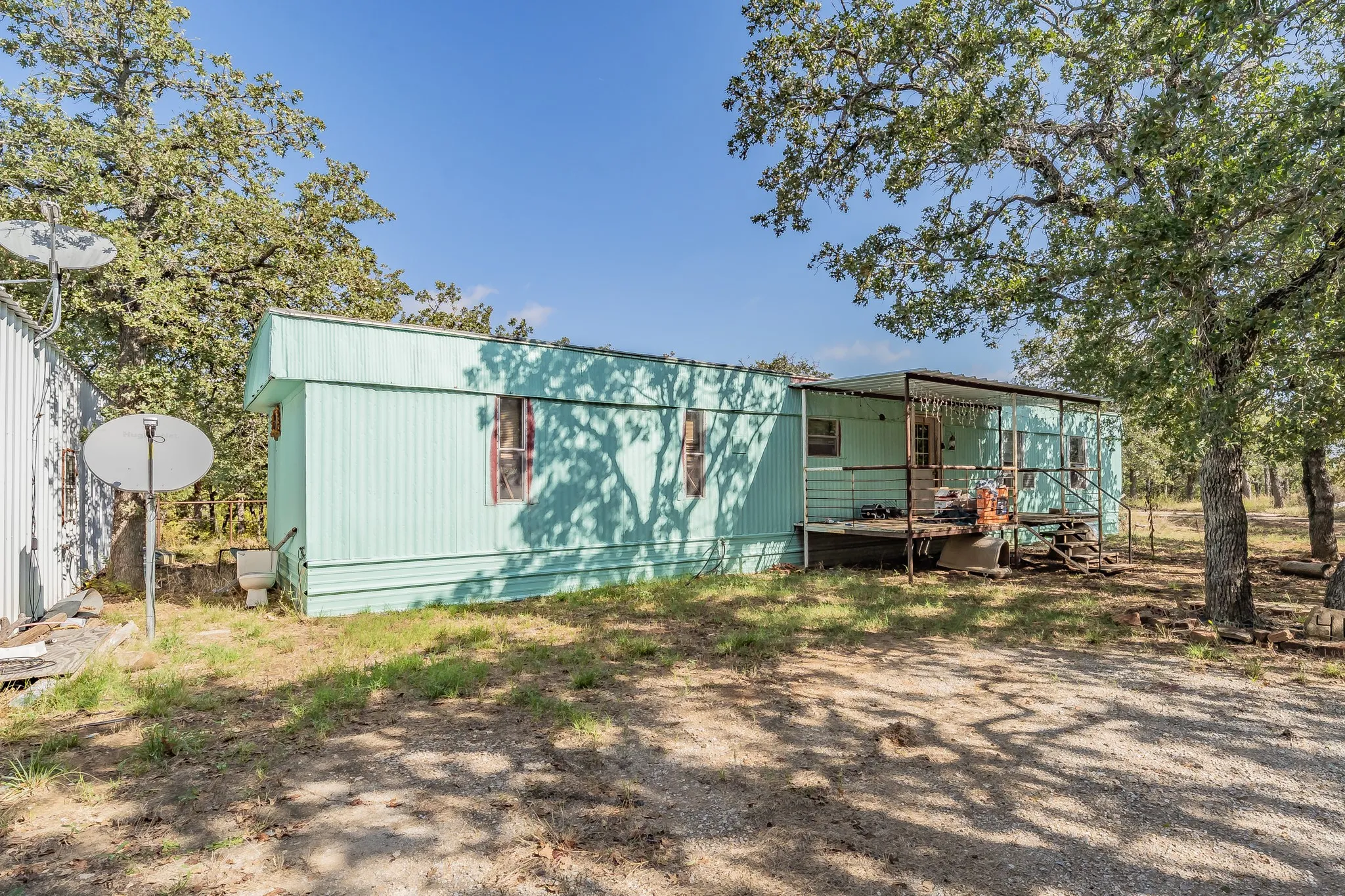 Single Family Residence For Sale in Parker County , 417 Wood River Road, Millsap, Texas 76066, 2 Bedroom, 2 Bathroom, Garage spaces, 1,050 Sqft, built in 0, mls#21347806, Real Estate Agent in Millsap, Homes For Sale in Parker county, Homes For Sale in Millsap, Realtor in Millsap Texas, Real Estate Brokerage Independent Realty Texas, Luminita Cordes Realtor