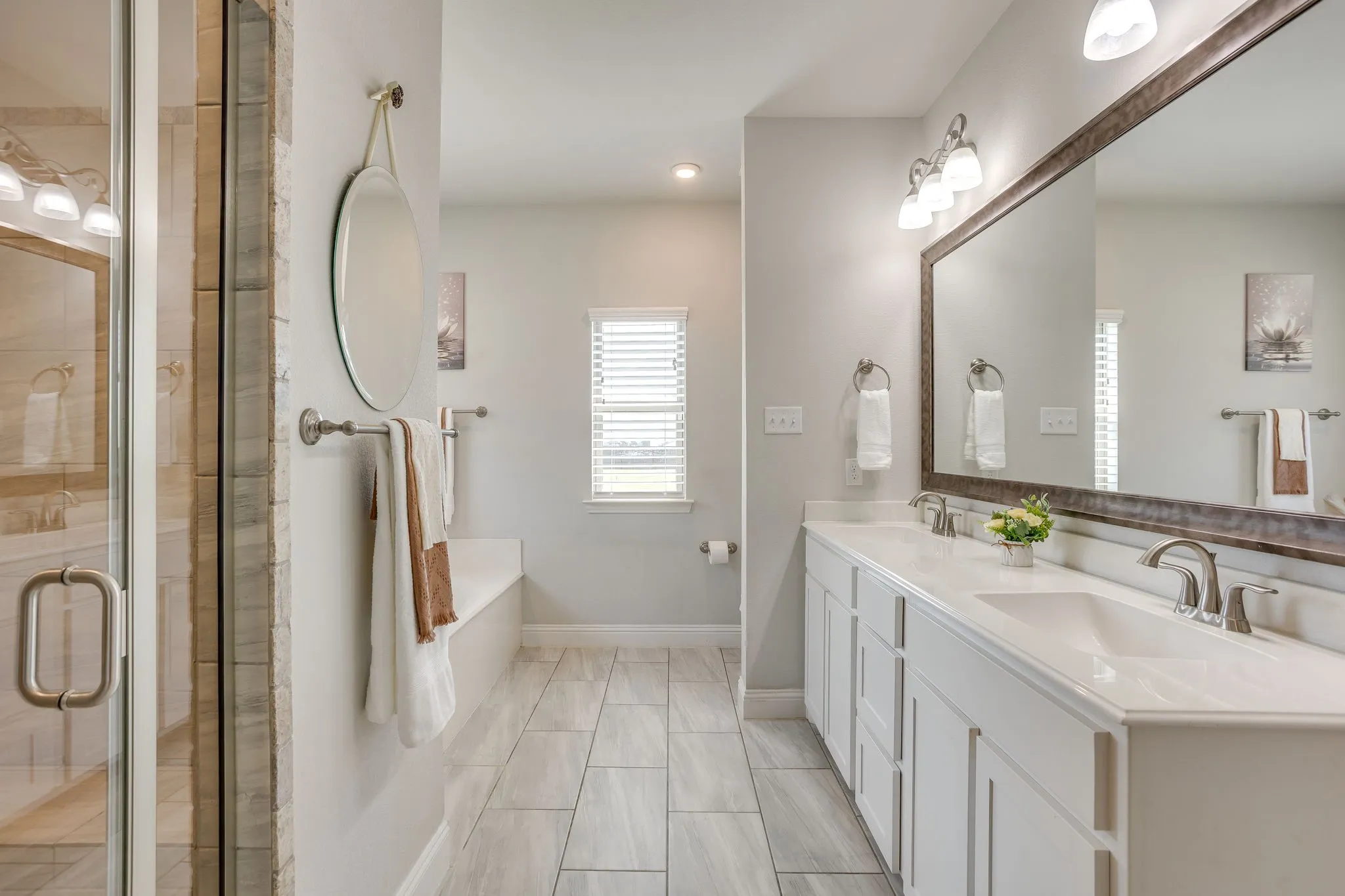 Single Family Residence For Sale in Johnson County , 120 Saddle Ridge Drive, Godley, Texas 76044, 3 Bedroom, 2 Bathroom, 2 Garage spaces, 1,920 Sqft, built in 2020, mls#21347496, Real Estate Agent in Godley, Homes For Sale in Johnson county, Homes For Sale in Godley, Realtor in Godley Texas, Real Estate Brokerage Independent Realty Texas, Luminita Cordes Realtor