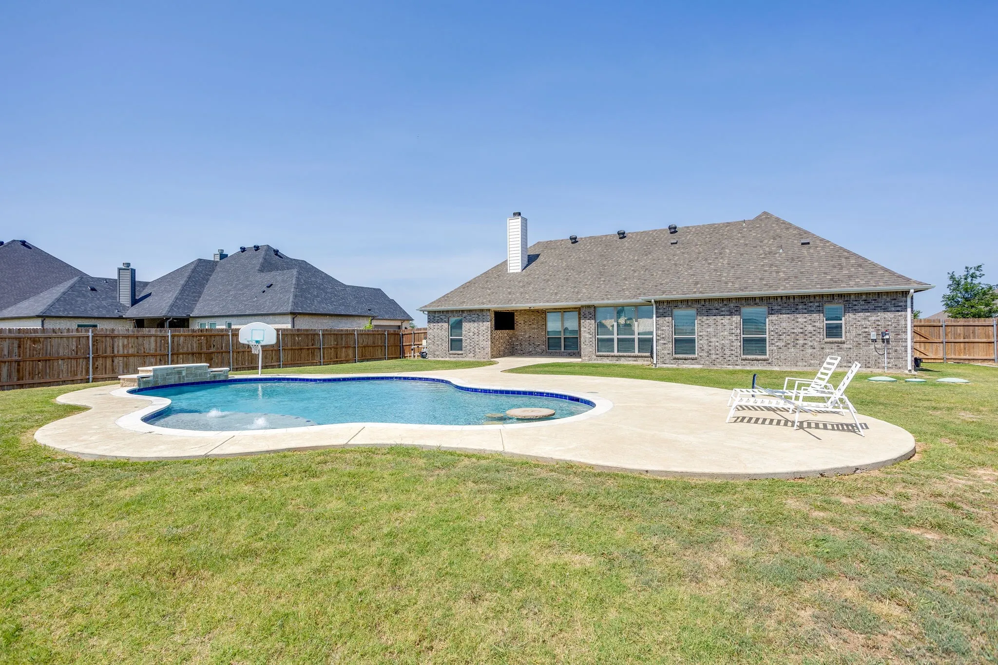 Single Family Residence For Sale in Johnson County , 120 Saddle Ridge Drive, Godley, Texas 76044, 3 Bedroom, 2 Bathroom, 2 Garage spaces, 1,920 Sqft, built in 2020, mls#21347496, Real Estate Agent in Godley, Homes For Sale in Johnson county, Homes For Sale in Godley, Realtor in Godley Texas, Real Estate Brokerage Independent Realty Texas, Luminita Cordes Realtor