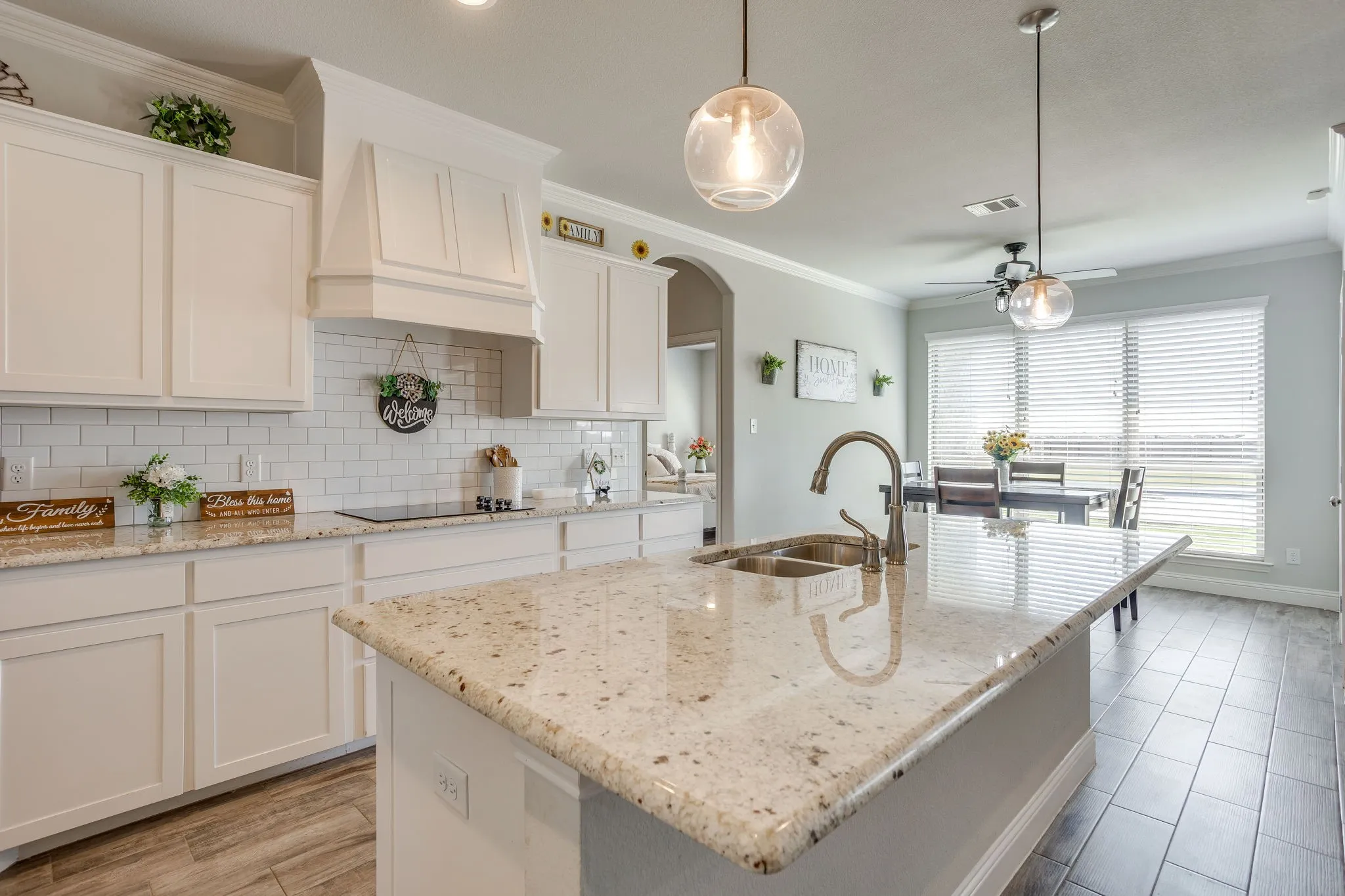 Single Family Residence For Sale in Johnson County , 120 Saddle Ridge Drive, Godley, Texas 76044, 3 Bedroom, 2 Bathroom, 2 Garage spaces, 1,920 Sqft, built in 2020, mls#21347496, Real Estate Agent in Godley, Homes For Sale in Johnson county, Homes For Sale in Godley, Realtor in Godley Texas, Real Estate Brokerage Independent Realty Texas, Luminita Cordes Realtor