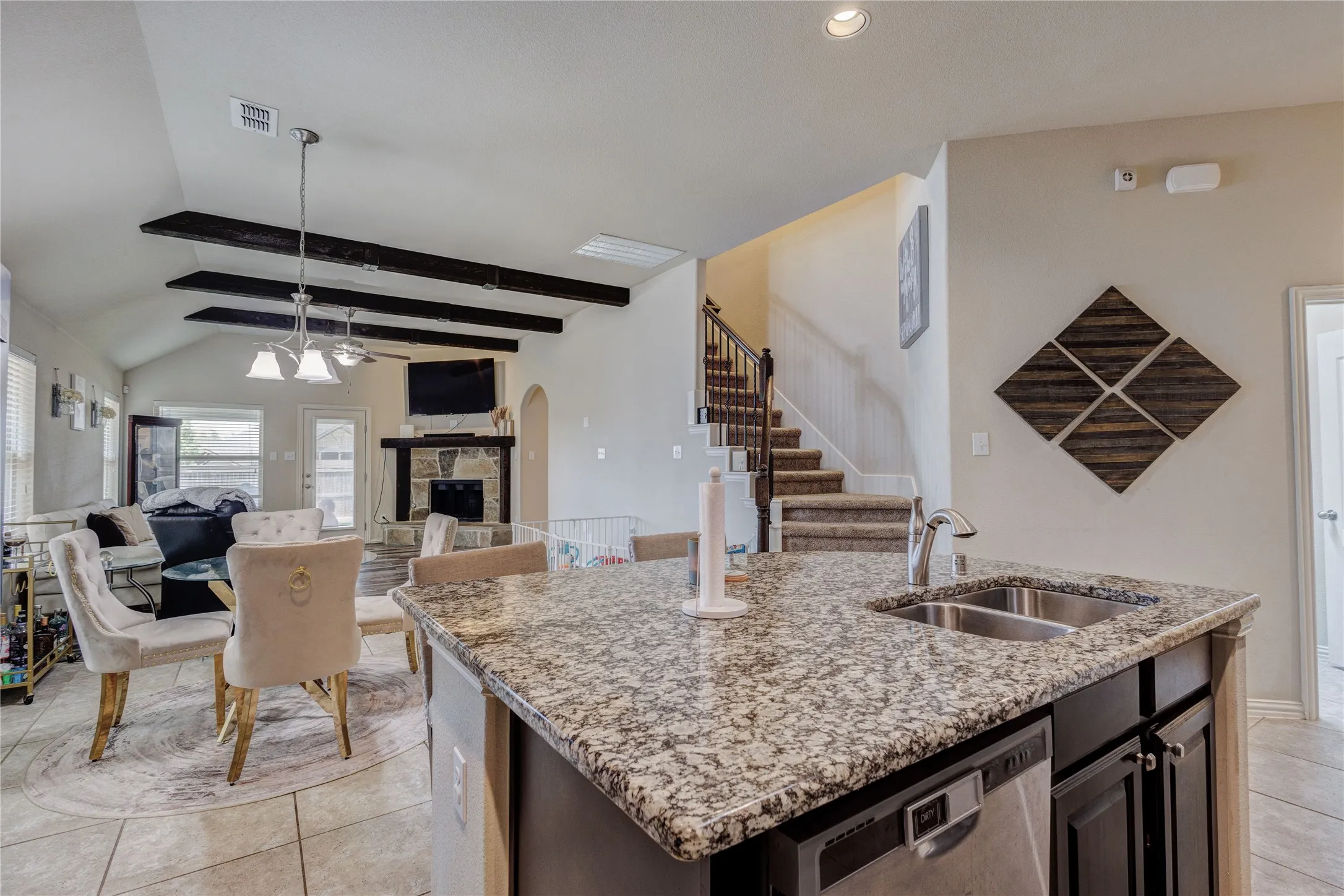 Single Family Residence For Sale in Kaufman County , 1032 Wedgewood Drive, Forney, Texas 75126, 4 Bedroom, 4 Bathroom, 22 Garage spaces, 2,639 Sqft, built in 2015, mls#21347069, Real Estate Agent in Forney, Homes For Sale in Kaufman county, Homes For Sale in Forney, Realtor in Forney Texas, Real Estate Brokerage Independent Realty Texas, Luminita Cordes Realtor