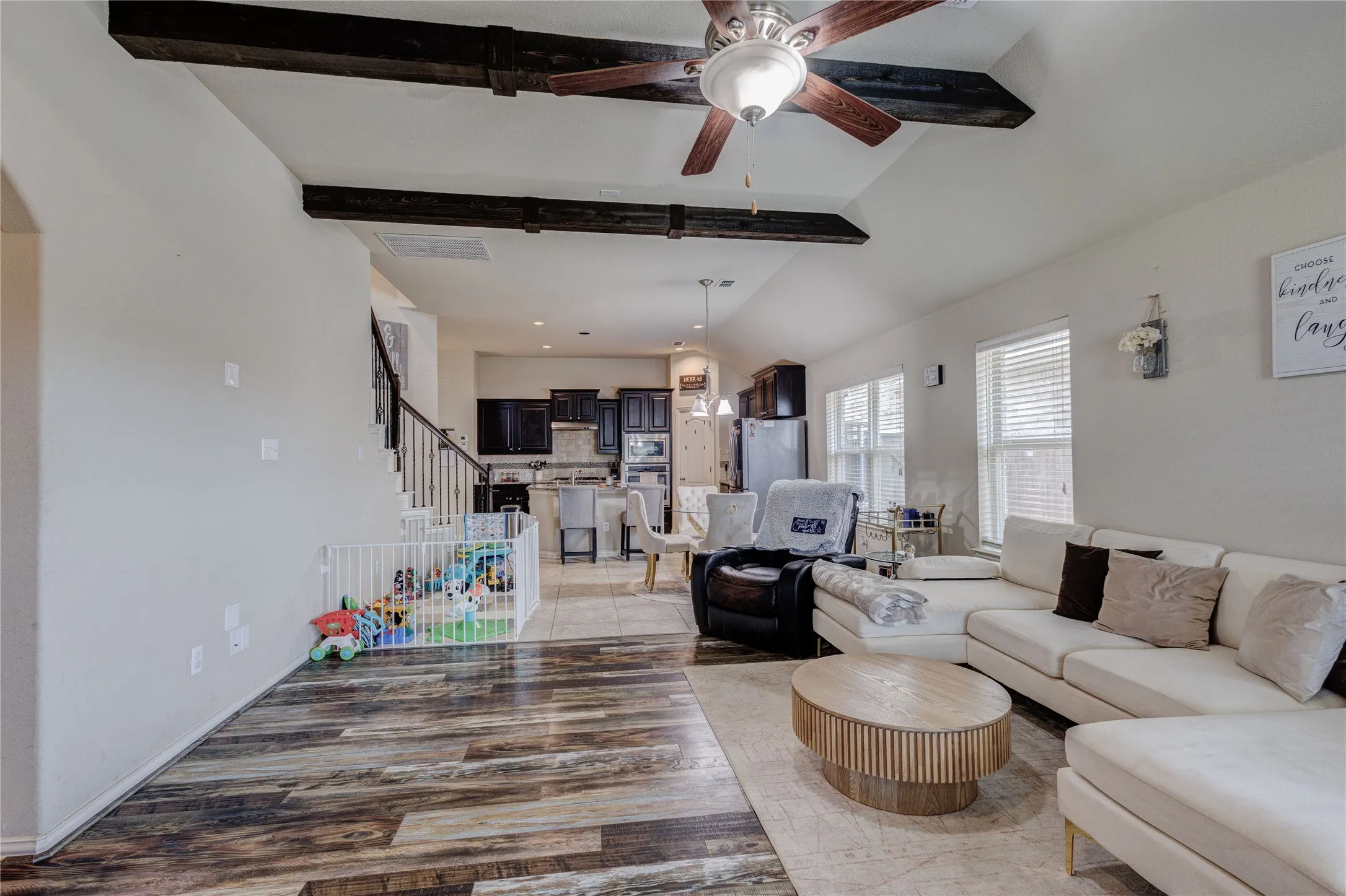 Single Family Residence For Sale in Kaufman County , 1032 Wedgewood Drive, Forney, Texas 75126, 4 Bedroom, 4 Bathroom, 22 Garage spaces, 2,639 Sqft, built in 2015, mls#21347069, Real Estate Agent in Forney, Homes For Sale in Kaufman county, Homes For Sale in Forney, Realtor in Forney Texas, Real Estate Brokerage Independent Realty Texas, Luminita Cordes Realtor