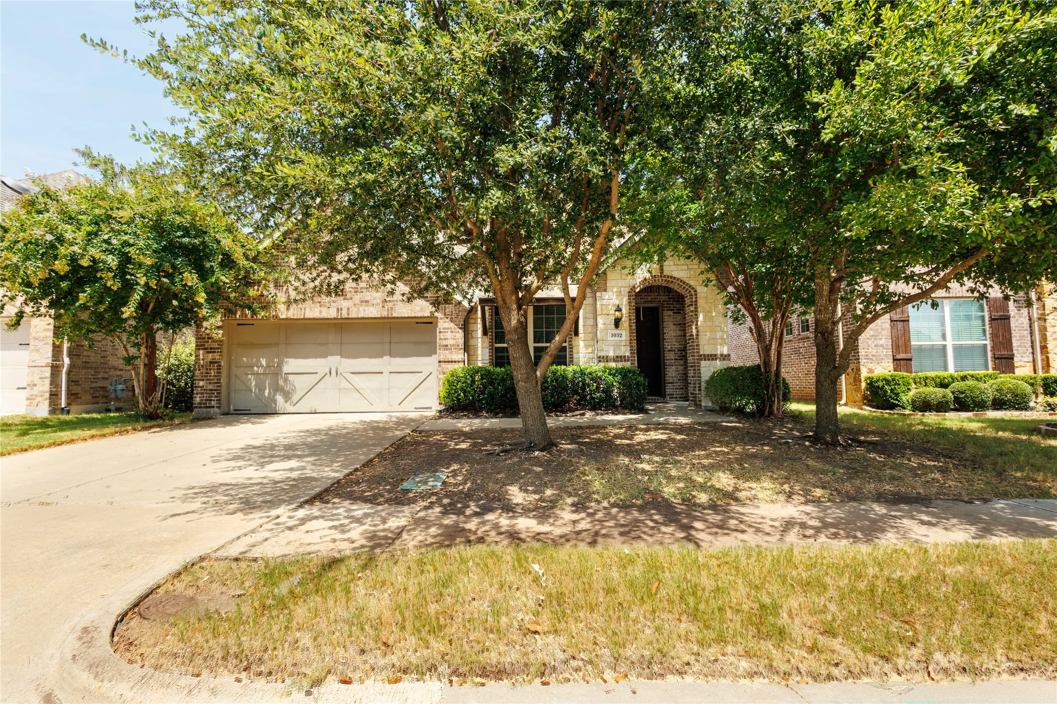 Single Family Residence For Sale in Kaufman County , 1032 Wedgewood Drive, Forney, Texas 75126, 4 Bedroom, 4 Bathroom, 22 Garage spaces, 2,639 Sqft, built in 2015, mls#21347069, Real Estate Agent in Forney, Homes For Sale in Kaufman county, Homes For Sale in Forney, Realtor in Forney Texas, Real Estate Brokerage Independent Realty Texas, Luminita Cordes Realtor