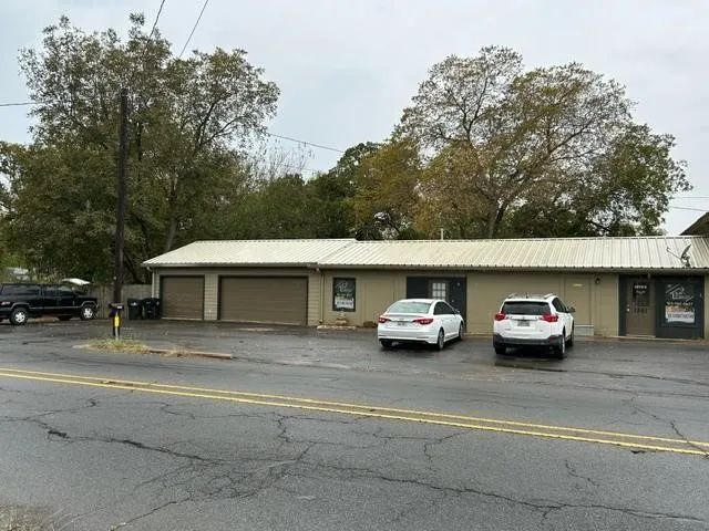 Office For Sale in Grayson County , 1211 S Armstrong Avenue, Denison, Texas 75020, 0, 0, Garage spaces, 0 Sqft, built in 1960, Price $450,000, mls#21347815, Real Estate Agent in Denison, Homes For Sale in Grayson county, Homes For Sale in Denison, Realtor in Denison Texas, Real Estate Brokerage Independent Realty Texas, Luminita Cordes Realtor