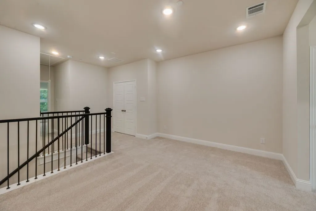 Townhouse For Sale in Dallas County , 8317 Bayside Drive, Rowlett, Texas 75088, 3 Bedroom, 3 Bathroom, 2 Garage spaces, 1,974 Sqft, built in 2026, mls#21347049, Real Estate Agent in Rowlett, Homes For Sale in Dallas county, Homes For Sale in Rowlett, Realtor in Rowlett Texas, Real Estate Brokerage Independent Realty Texas, Luminita Cordes Realtor