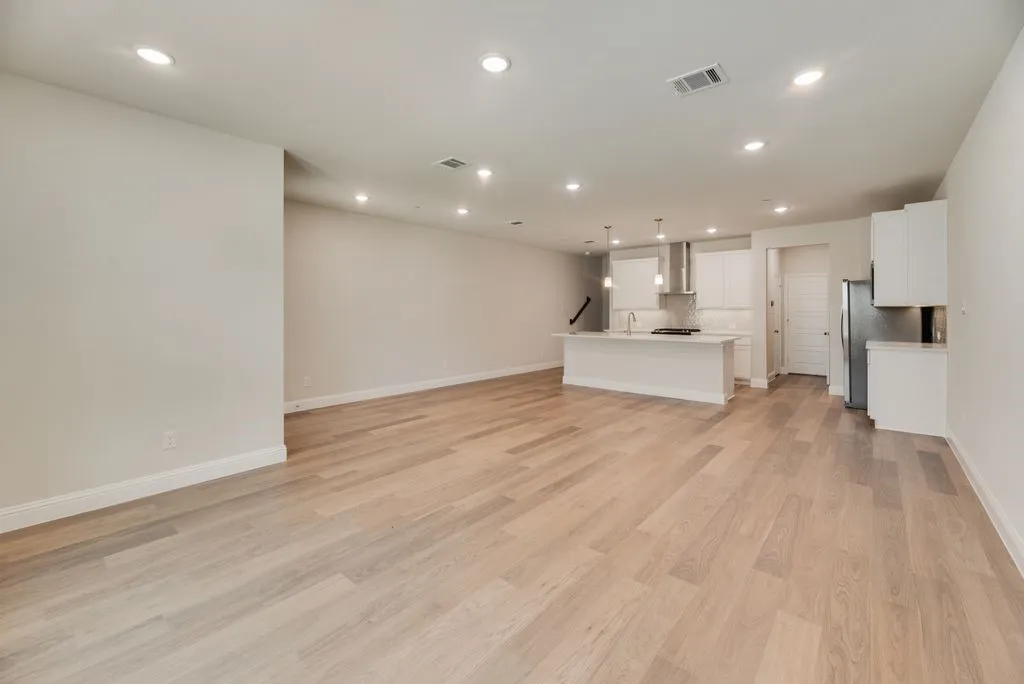 Townhouse For Sale in Dallas County , 8317 Bayside Drive, Rowlett, Texas 75088, 3 Bedroom, 3 Bathroom, 2 Garage spaces, 1,974 Sqft, built in 2026, mls#21347049, Real Estate Agent in Rowlett, Homes For Sale in Dallas county, Homes For Sale in Rowlett, Realtor in Rowlett Texas, Real Estate Brokerage Independent Realty Texas, Luminita Cordes Realtor