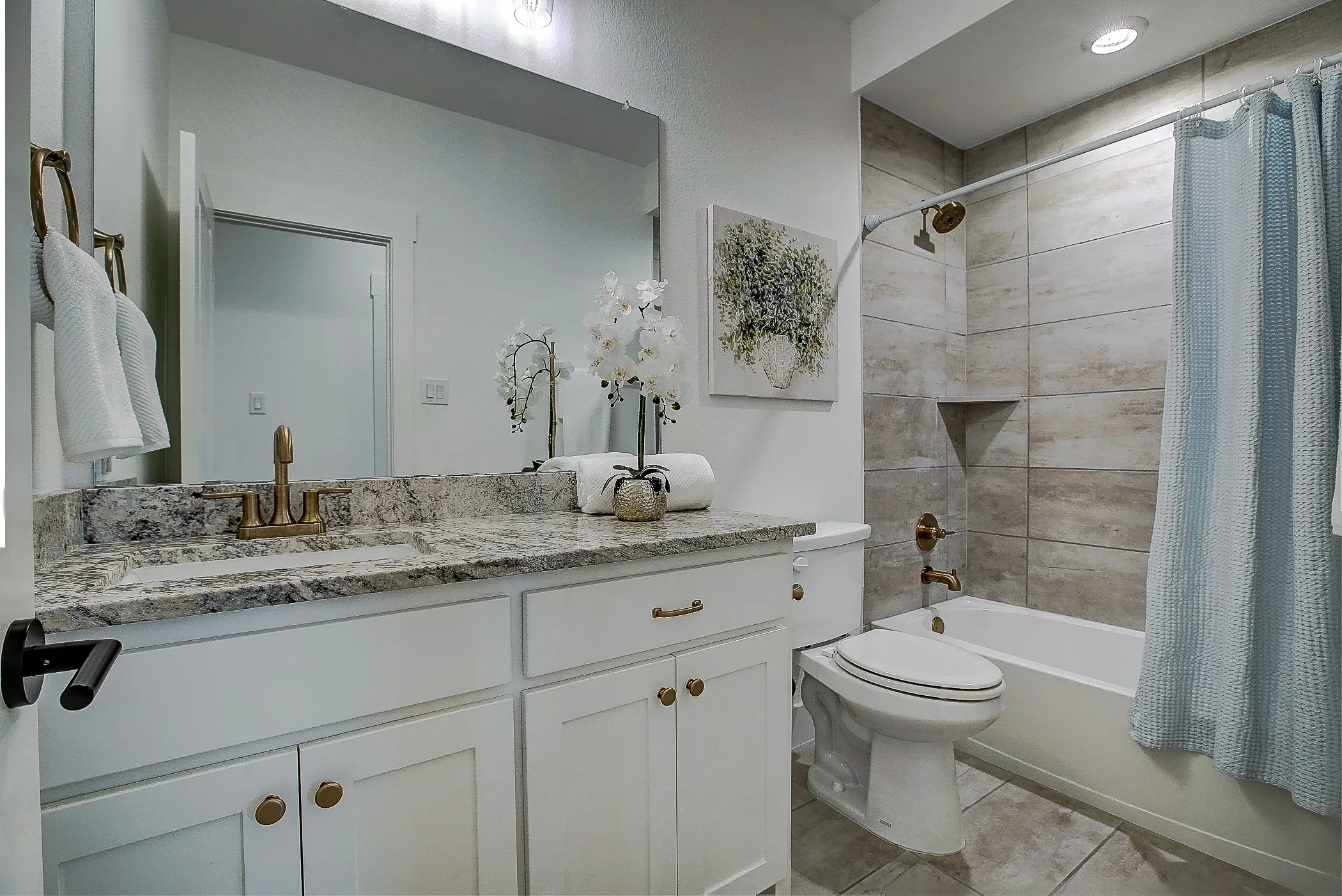 Townhouse For Sale in Collin County , 613 Cloverleaf Drive, Wylie, Texas 75098, 3 Bedroom, 3 Bathroom, 2 Garage spaces, 1,701 Sqft, built in 2022, mls#21347814, Real Estate Agent in Wylie, Homes For Sale in Collin county, Homes For Sale in Wylie, Realtor in Wylie Texas, Real Estate Brokerage Independent Realty Texas, Luminita Cordes Realtor