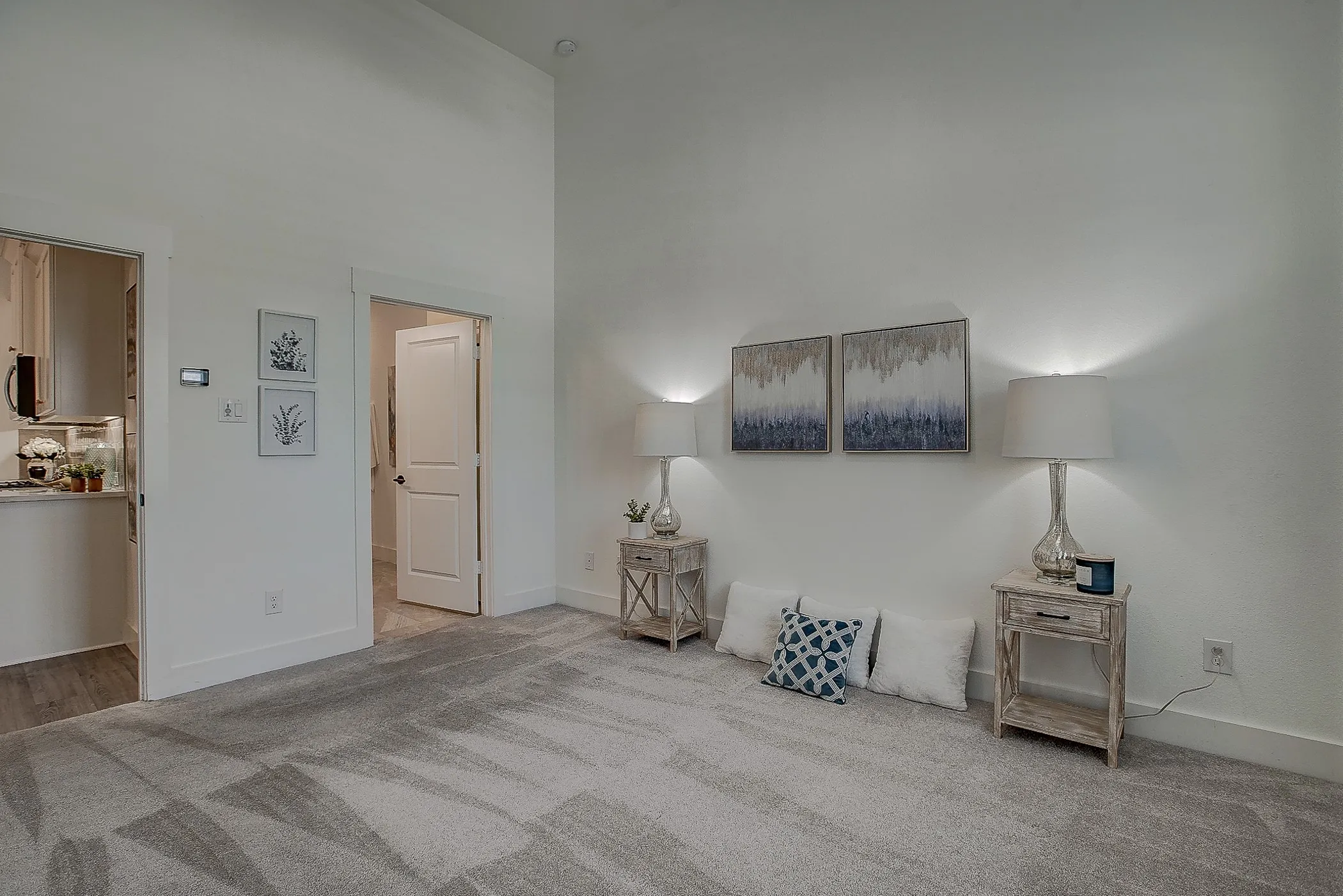 Townhouse For Sale in Collin County , 613 Cloverleaf Drive, Wylie, Texas 75098, 3 Bedroom, 3 Bathroom, 2 Garage spaces, 1,701 Sqft, built in 2022, mls#21347814, Real Estate Agent in Wylie, Homes For Sale in Collin county, Homes For Sale in Wylie, Realtor in Wylie Texas, Real Estate Brokerage Independent Realty Texas, Luminita Cordes Realtor