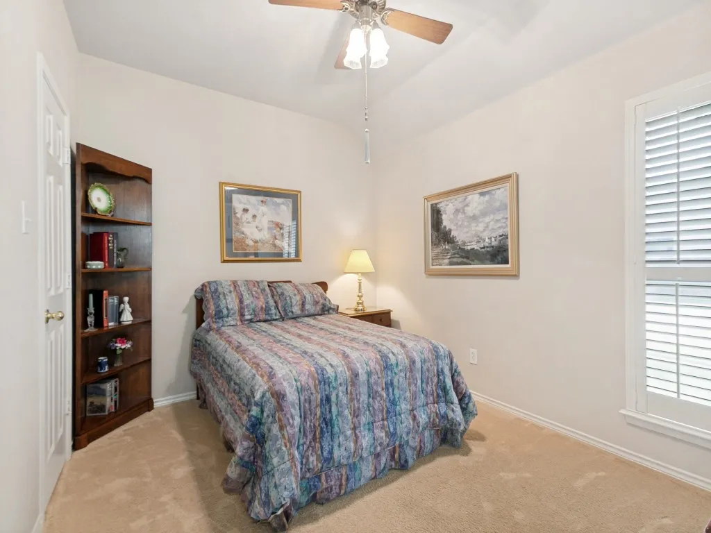 Single Family Residence For Sale in Dallas County , 609 Weeping Willow Road, Garland, Texas 75044, 4 Bedroom, 2 Bathroom, 2 Garage spaces, 2,202 Sqft, built in 1999, mls#21347809, Real Estate Agent in Garland, Homes For Sale in Dallas county, Homes For Sale in Garland, Realtor in Garland Texas, Real Estate Brokerage Independent Realty Texas, Luminita Cordes Realtor