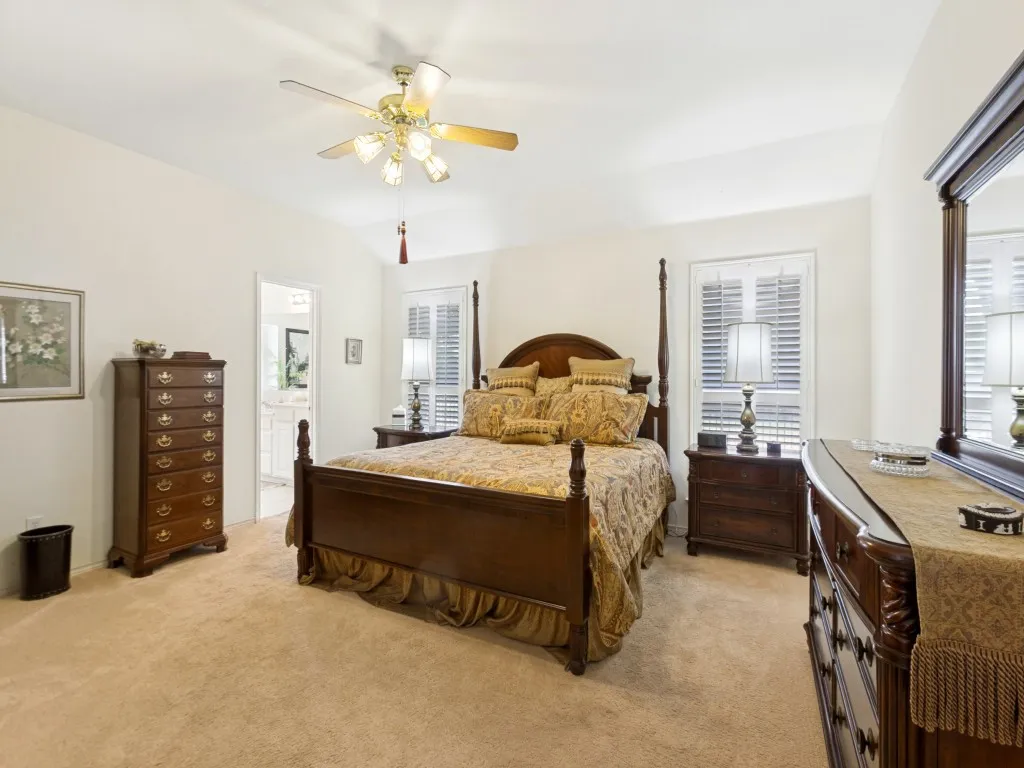 Single Family Residence For Sale in Dallas County , 609 Weeping Willow Road, Garland, Texas 75044, 4 Bedroom, 2 Bathroom, 2 Garage spaces, 2,202 Sqft, built in 1999, mls#21347809, Real Estate Agent in Garland, Homes For Sale in Dallas county, Homes For Sale in Garland, Realtor in Garland Texas, Real Estate Brokerage Independent Realty Texas, Luminita Cordes Realtor