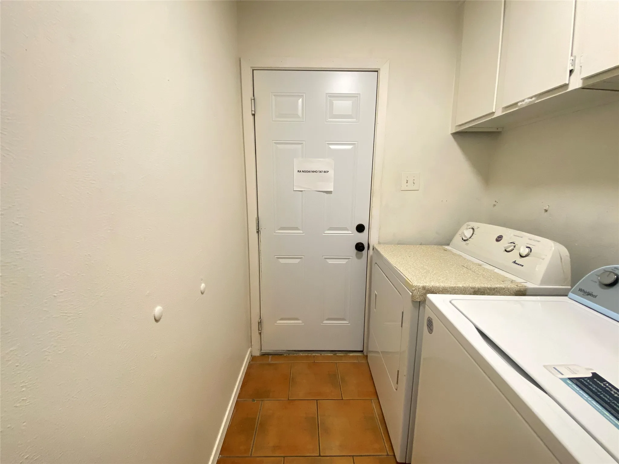 Single Family Residence For Rent in Tarrant County , 2711 Olympia Drive, Arlington, Texas 76013, 4 Bedroom, 2 Bathroom, 2 Garage spaces, 1,581 Sqft, built in 1963, mls#21347743, Real Estate Agent in Arlington, Homes For Rent in Tarrant county, Homes For Rent in Arlington, Realtor in Arlington Texas, Real Estate Brokerage Independent Realty Texas, Luminita Cordes Realtor