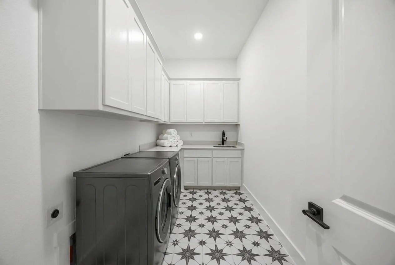 Single Family Residence For Sale in Denton County , 1201 Arbor Creek Drive, Lakewood Village, Texas 75068, 4 Bedroom, 5 Bathroom, 3 Garage spaces, 3,840 Sqft, built in 2025, mls#21347804, Real Estate Agent in Lakewood Village, Homes For Sale in Denton county, Homes For Sale in Lakewood Village, Realtor in Lakewood Village Texas, Real Estate Brokerage Independent Realty Texas, Luminita Cordes Realtor