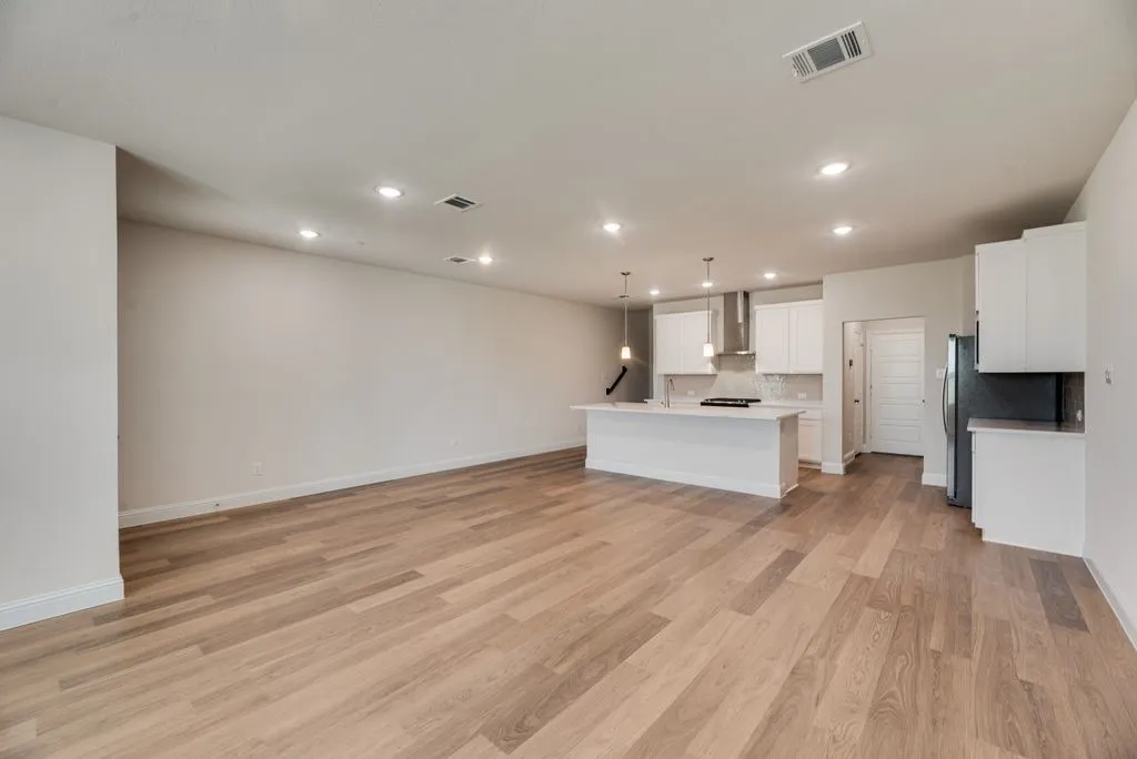 Townhouse For Sale in Dallas County , 8301 Bayside Drive, Rowlett, Texas 75088, 3 Bedroom, 3 Bathroom, 2 Garage spaces, 1,974 Sqft, built in 2026, mls#21347030, Real Estate Agent in Rowlett, Homes For Sale in Dallas county, Homes For Sale in Rowlett, Realtor in Rowlett Texas, Real Estate Brokerage Independent Realty Texas, Luminita Cordes Realtor
