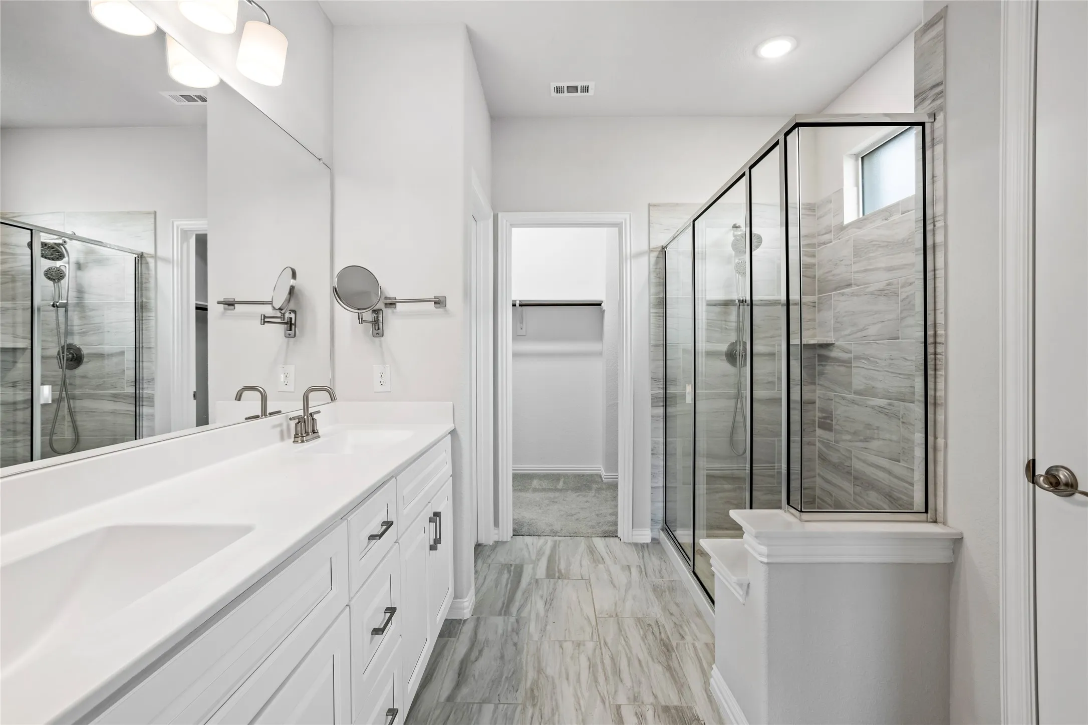 Single Family Residence For Sale in Tarrant County , 12361 Hulson Trail, Fort Worth, Texas 76052, 4 Bedroom, 3 Bathroom, 2 Garage spaces, 2,740 Sqft, built in 2021, mls#21347851, Real Estate Agent in Fort Worth, Homes For Sale in Tarrant county, Homes For Sale in Fort Worth, Realtor in Fort Worth Texas, Real Estate Brokerage Independent Realty Texas, Luminita Cordes Realtor