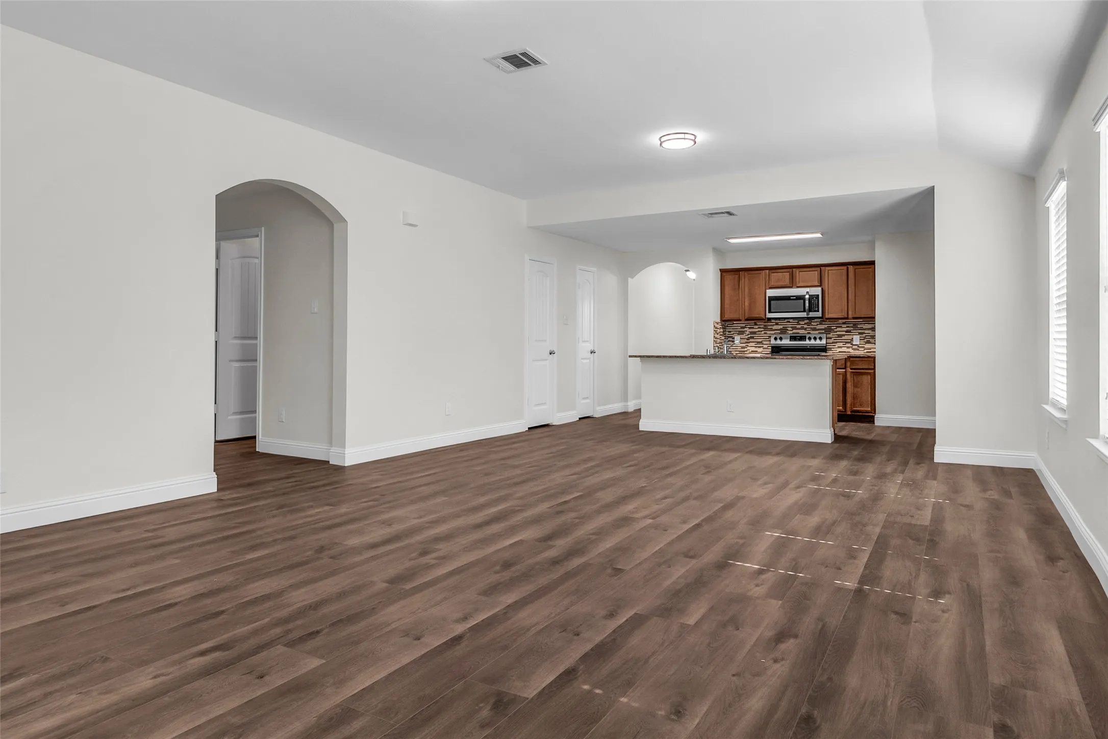 Single Family Residence For Sale in Collin County , 1301 Copper Street, Princeton, Texas 75407, 4 Bedroom, 2 Bathroom, 2 Garage spaces, 1,892 Sqft, built in 2017, mls#21342932, Real Estate Agent in Princeton, Homes For Sale in Collin county, Homes For Sale in Princeton, Realtor in Princeton Texas, Real Estate Brokerage Independent Realty Texas, Luminita Cordes Realtor