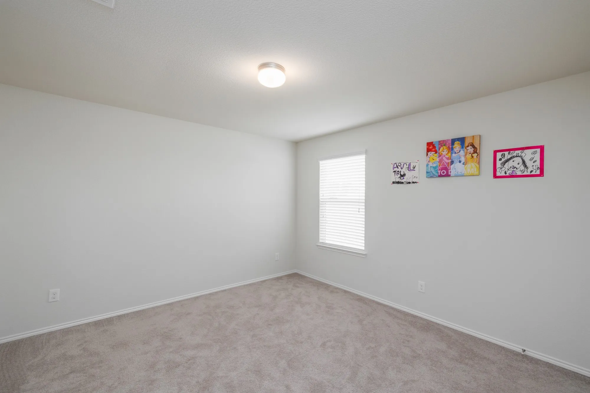 Single Family Residence For Sale in Tarrant County , 7444 Bronsind Trail, Fort Worth, Texas 76131, 4 Bedroom, 3 Bathroom, 2 Garage spaces, 2,846 Sqft, built in 2018, mls#21347859, Real Estate Agent in Fort Worth, Homes For Sale in Tarrant county, Homes For Sale in Fort Worth, Realtor in Fort Worth Texas, Real Estate Brokerage Independent Realty Texas, Luminita Cordes Realtor
