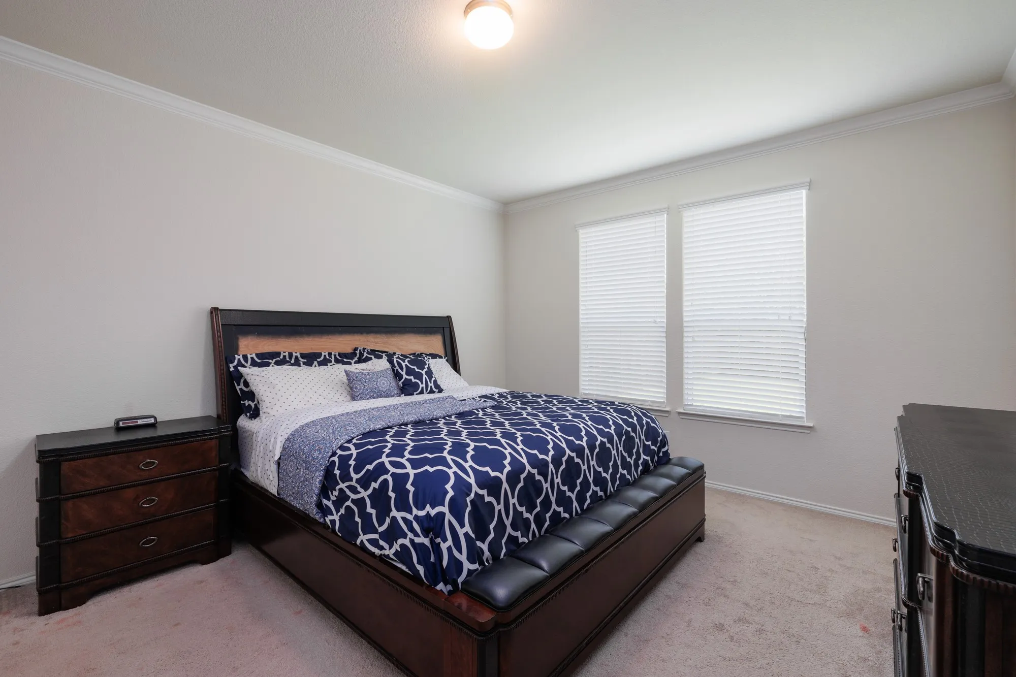 Single Family Residence For Sale in Tarrant County , 7444 Bronsind Trail, Fort Worth, Texas 76131, 4 Bedroom, 3 Bathroom, 2 Garage spaces, 2,846 Sqft, built in 2018, mls#21347859, Real Estate Agent in Fort Worth, Homes For Sale in Tarrant county, Homes For Sale in Fort Worth, Realtor in Fort Worth Texas, Real Estate Brokerage Independent Realty Texas, Luminita Cordes Realtor