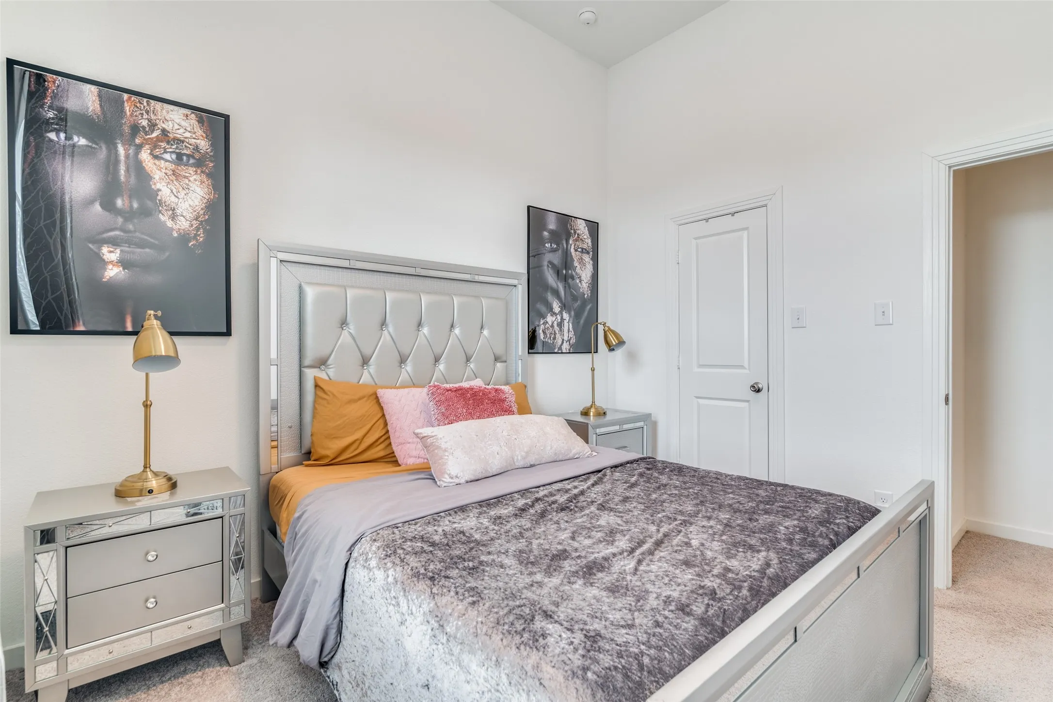 Townhouse For Rent in Kaufman County , 1118 Queensdown Way, Forney, Texas 75126, 3 Bedroom, 3 Bathroom, 2 Garage spaces, 2,019 Sqft, built in 2022, mls#21347582, Real Estate Agent in Forney, Homes For Rent in Kaufman county, Homes For Rent in Forney, Realtor in Forney Texas, Real Estate Brokerage Independent Realty Texas, Luminita Cordes Realtor