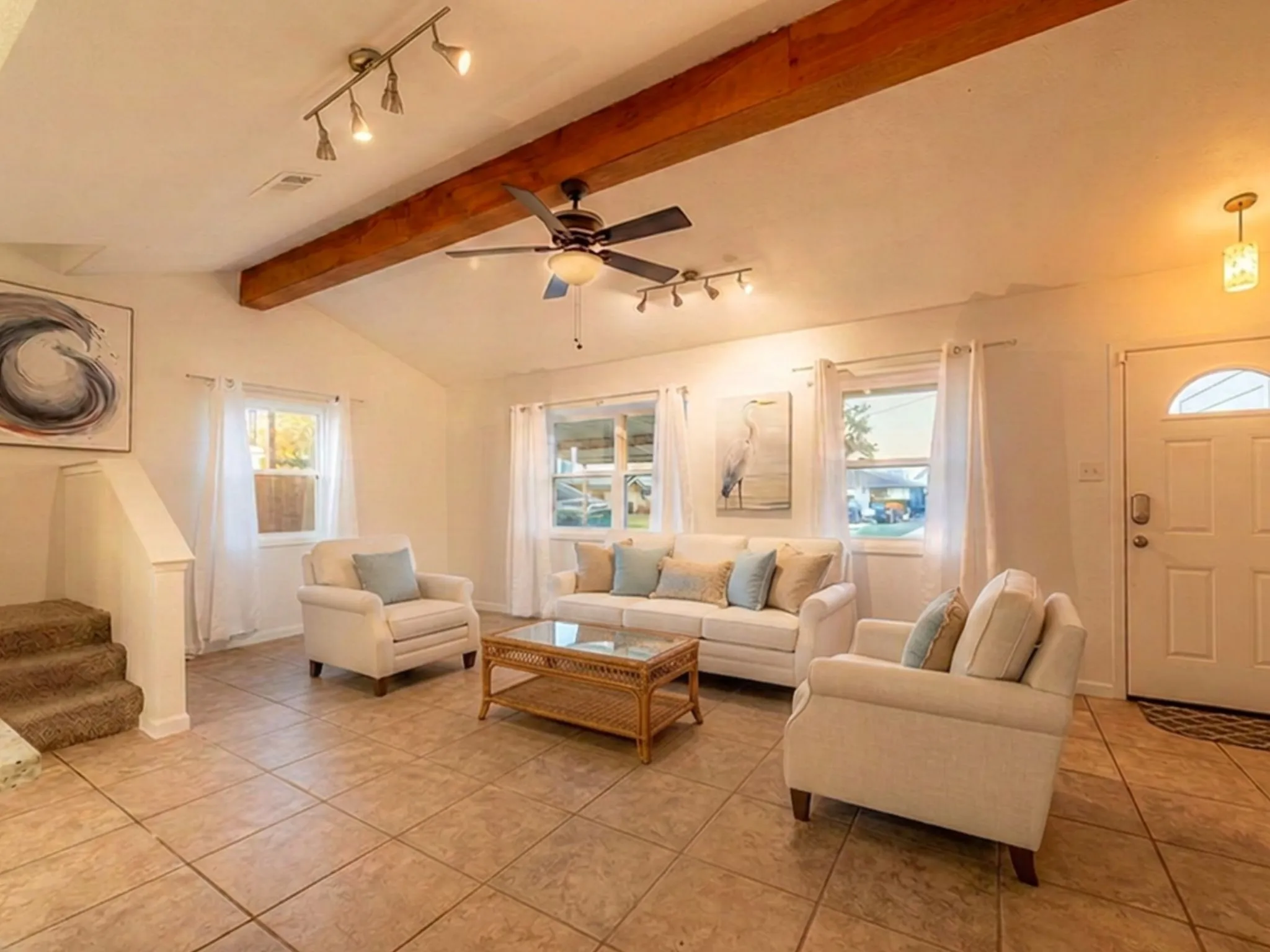 Single Family Residence For Sale in Tarrant County , 6771 Briar Road, Azle, Texas 76020, 5 Bedroom, 5 Bathroom, Garage spaces, 2,356 Sqft, built in 1970, mls#21346439, Real Estate Agent in Azle, Homes For Sale in Tarrant county, Homes For Sale in Azle, Realtor in Azle Texas, Real Estate Brokerage Independent Realty Texas, Luminita Cordes Realtor