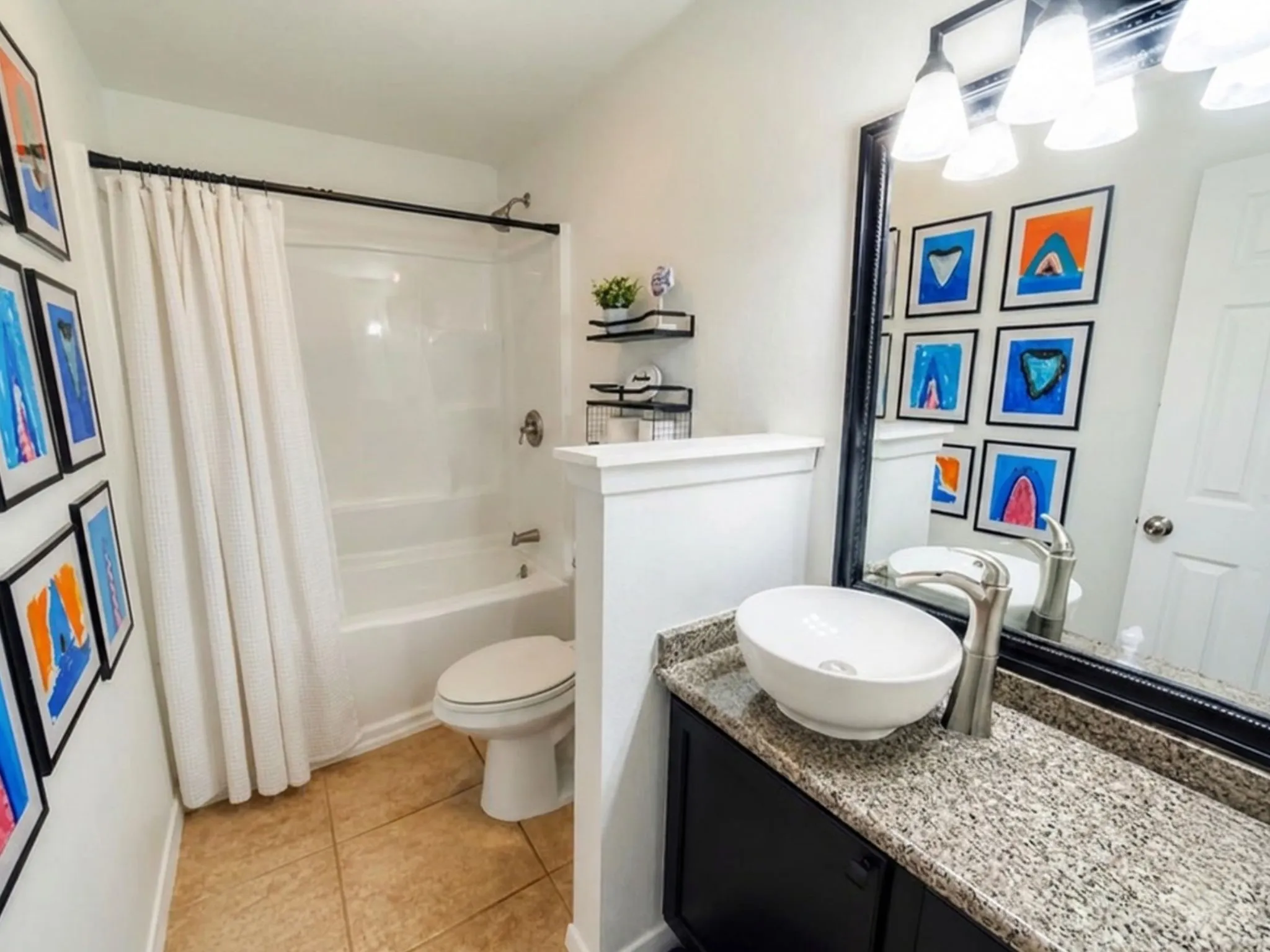 Single Family Residence For Sale in Tarrant County , 6771 Briar Road, Azle, Texas 76020, 5 Bedroom, 5 Bathroom, Garage spaces, 2,356 Sqft, built in 1970, mls#21346439, Real Estate Agent in Azle, Homes For Sale in Tarrant county, Homes For Sale in Azle, Realtor in Azle Texas, Real Estate Brokerage Independent Realty Texas, Luminita Cordes Realtor