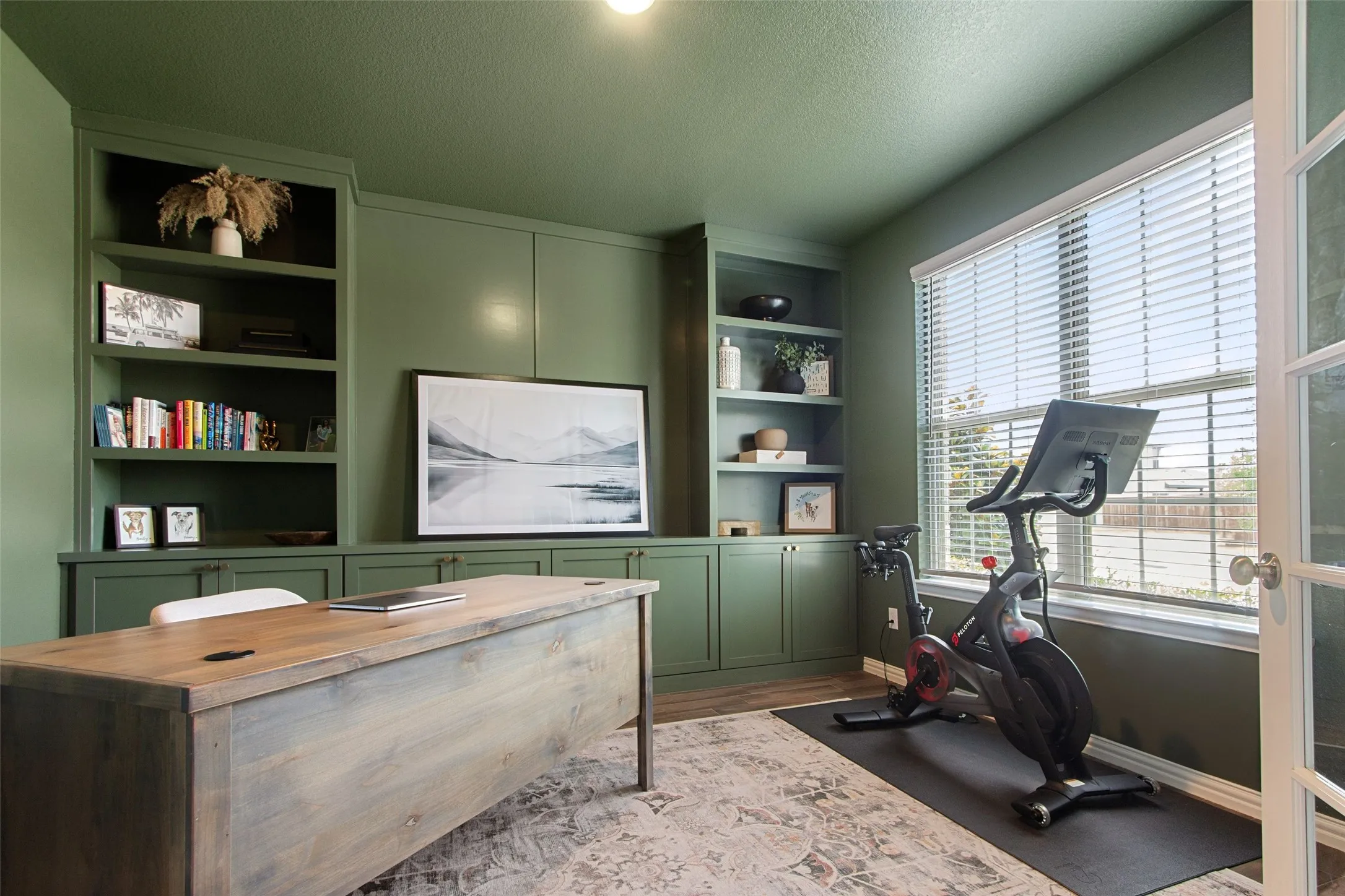 Single Family Residence For Rent in Collin County , 1429 Ross Avenue, Celina, Texas 75009, 4 Bedroom, 4 Bathroom, 2 Garage spaces, 2,821 Sqft, built in 2021, mls#21346026, Real Estate Agent in Celina, Homes For Rent in Collin county, Homes For Rent in Celina, Realtor in Celina Texas, Real Estate Brokerage Independent Realty Texas, Luminita Cordes Realtor