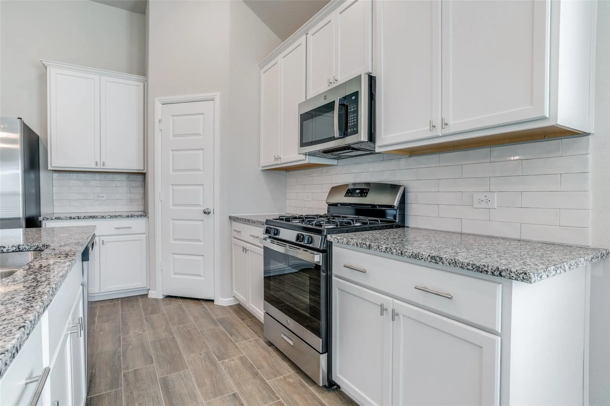 Single Family Residence For Rent in Denton County , 13140 Mizell Lane, Providence Village, Texas 76227, 4 Bedroom, 3 Bathroom, 2 Garage spaces, 2,479 Sqft, built in 2024, mls#21347736, Real Estate Agent in Providence Village, Homes For Rent in Denton county, Homes For Rent in Providence Village, Realtor in Providence Village Texas, Real Estate Brokerage Independent Realty Texas, Luminita Cordes Realtor