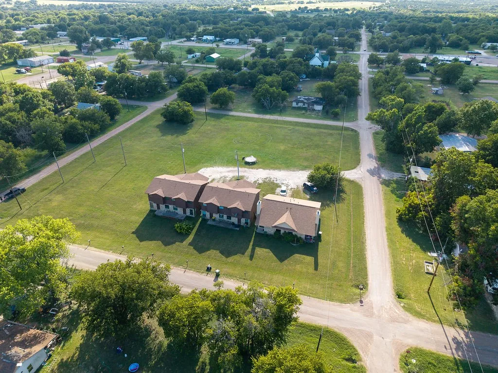 Duplex For Sale in Bosque County , 907 Shepherd Street, Morgan, Texas 76690, 6 Bedrooms, 4 Bathrooms, Garage spaces, 0 Sqft, built in 2001, Price $142,000, mls#21347800, Real Estate Agent in Morgan, Homes For Sale in Bosque county, Homes For Sale in Morgan, Realtor in Morgan Texas, Real Estate Brokerage Independent Realty Texas, Luminita Cordes Realtor