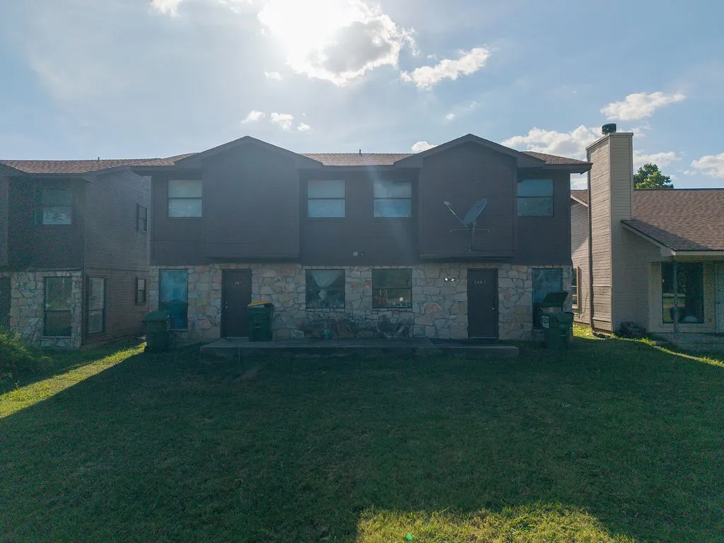 Duplex For Sale in Bosque County , 907 Shepherd Street, Morgan, Texas 76690, 6 Bedrooms, 4 Bathrooms, Garage spaces, 0 Sqft, built in 2001, Price $142,000, mls#21347800, Real Estate Agent in Morgan, Homes For Sale in Bosque county, Homes For Sale in Morgan, Realtor in Morgan Texas, Real Estate Brokerage Independent Realty Texas, Luminita Cordes Realtor