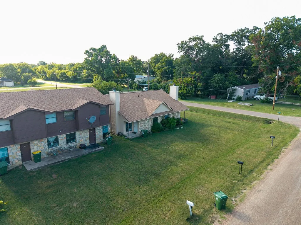 Duplex For Sale in Bosque County , 909 Shepherd Street, Morgan, Texas 76690, 4 Bedrooms, 4 Bathrooms, Garage spaces, 0 Sqft, built in 2000, Price $129,900, mls#21347830, Real Estate Agent in Morgan, Homes For Sale in Bosque county, Homes For Sale in Morgan, Realtor in Morgan Texas, Real Estate Brokerage Independent Realty Texas, Luminita Cordes Realtor