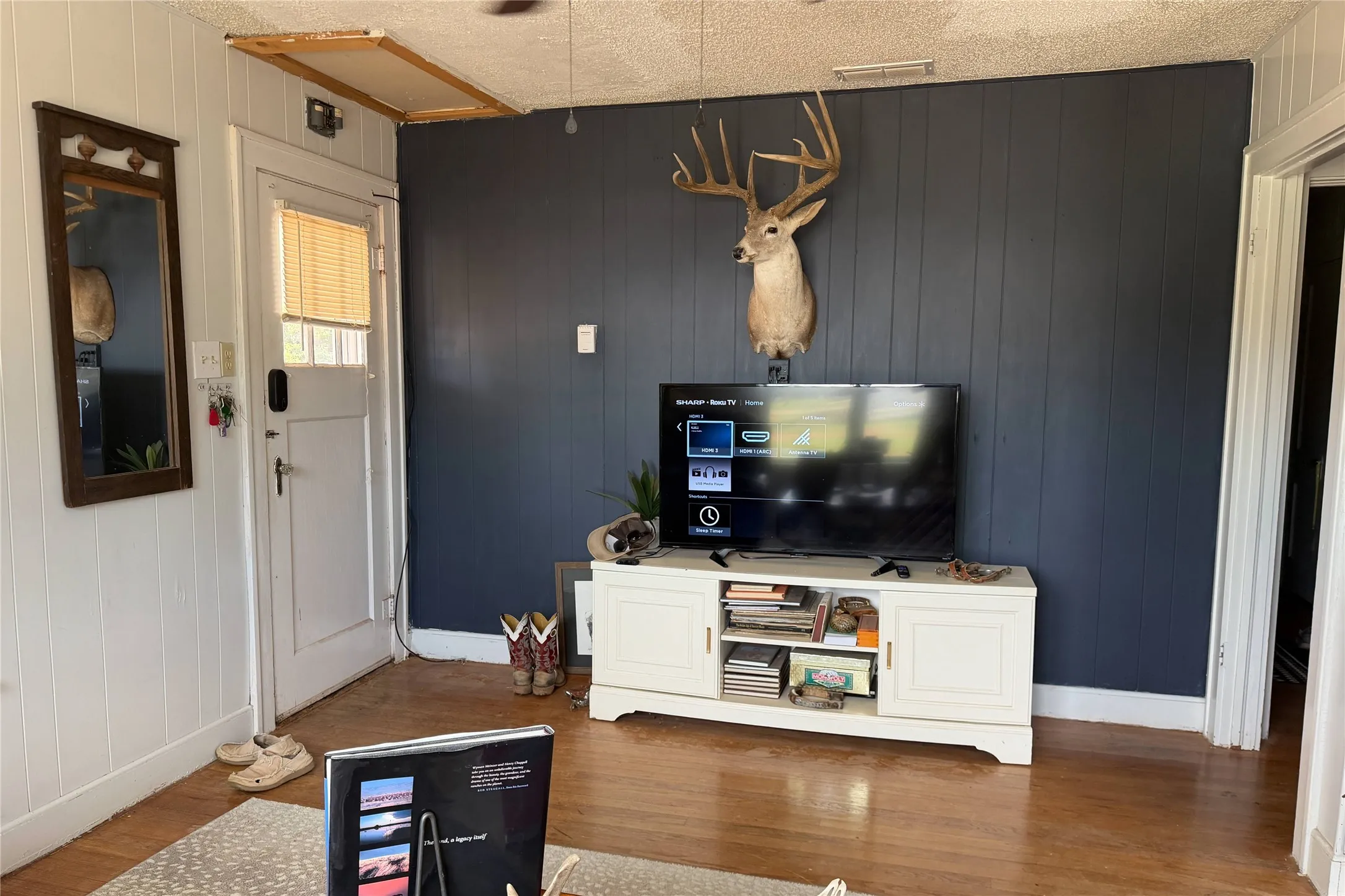 Single Family Residence For Sale in Cottle County , 1212 8th Street, Paducah, Texas 79252, 2 Bedroom, 1 Bathroom, Garage spaces, 952 Sqft, built in 1900, mls#21347883, Real Estate Agent in Paducah, Homes For Sale in Cottle county, Homes For Sale in Paducah, Realtor in Paducah Texas, Real Estate Brokerage Independent Realty Texas, Luminita Cordes Realtor