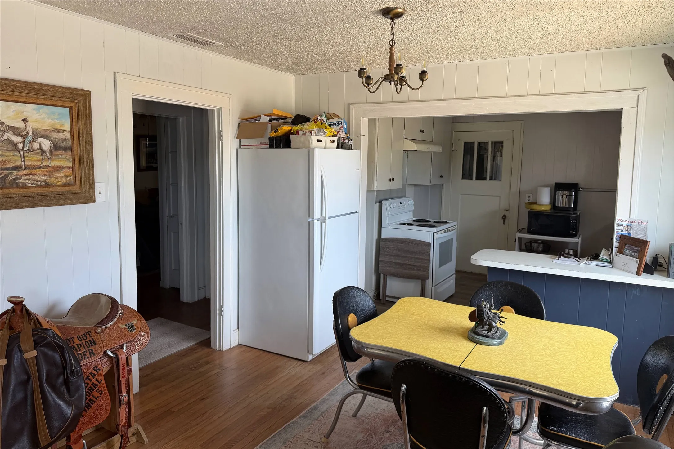 Single Family Residence For Sale in Cottle County , 1212 8th Street, Paducah, Texas 79252, 2 Bedroom, 1 Bathroom, Garage spaces, 952 Sqft, built in 1900, mls#21347883, Real Estate Agent in Paducah, Homes For Sale in Cottle county, Homes For Sale in Paducah, Realtor in Paducah Texas, Real Estate Brokerage Independent Realty Texas, Luminita Cordes Realtor
