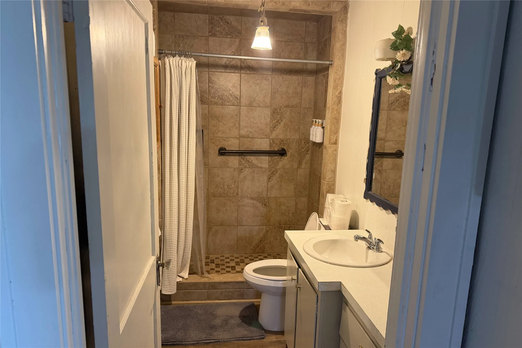 Single Family Residence For Sale in Cottle County , 1212 8th Street, Paducah, Texas 79252, 2 Bedroom, 1 Bathroom, Garage spaces, 952 Sqft, built in 1900, mls#21347883, Real Estate Agent in Paducah, Homes For Sale in Cottle county, Homes For Sale in Paducah, Realtor in Paducah Texas, Real Estate Brokerage Independent Realty Texas, Luminita Cordes Realtor