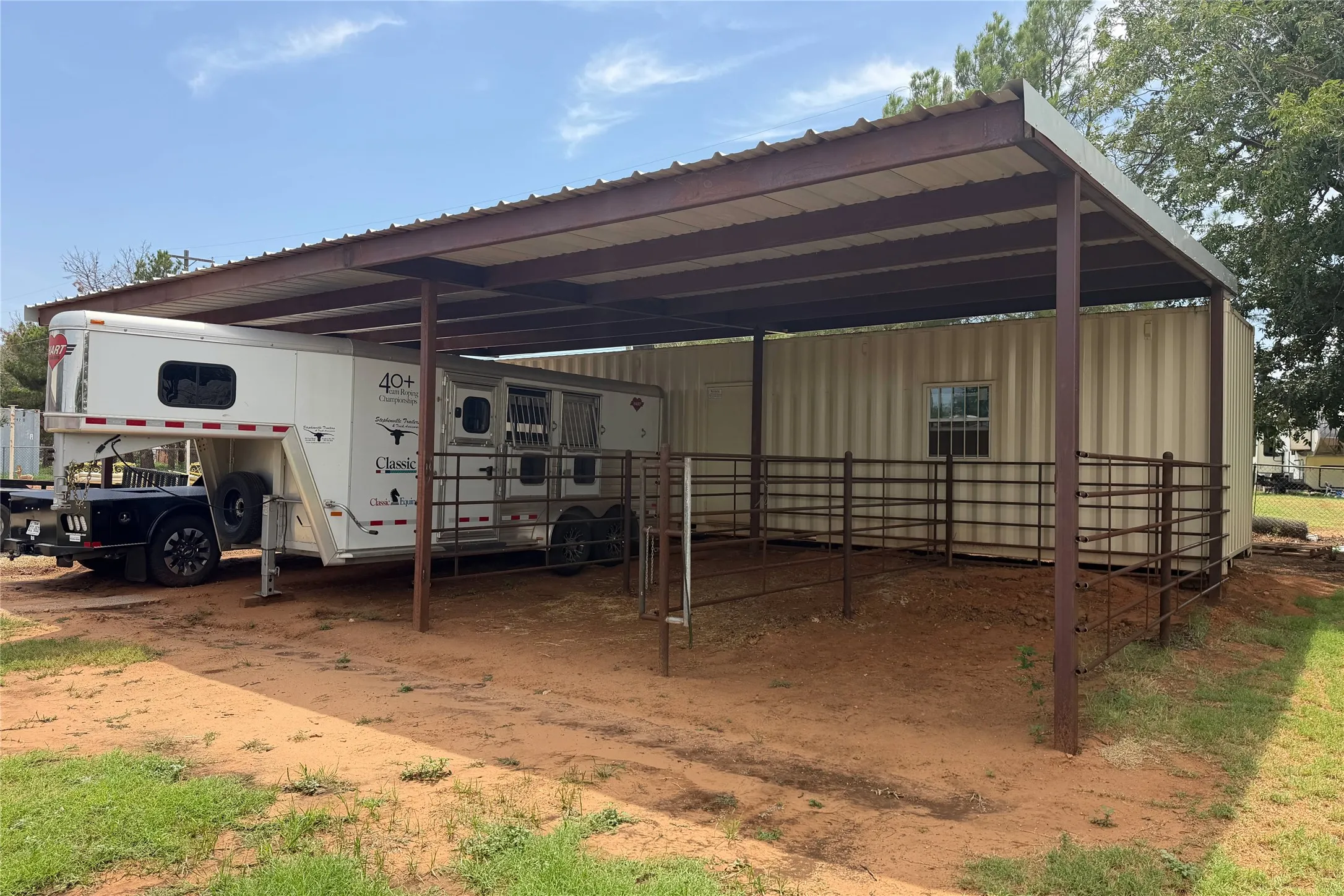 Single Family Residence For Sale in Cottle County , 1212 8th Street, Paducah, Texas 79252, 2 Bedroom, 1 Bathroom, Garage spaces, 952 Sqft, built in 1900, mls#21347883, Real Estate Agent in Paducah, Homes For Sale in Cottle county, Homes For Sale in Paducah, Realtor in Paducah Texas, Real Estate Brokerage Independent Realty Texas, Luminita Cordes Realtor