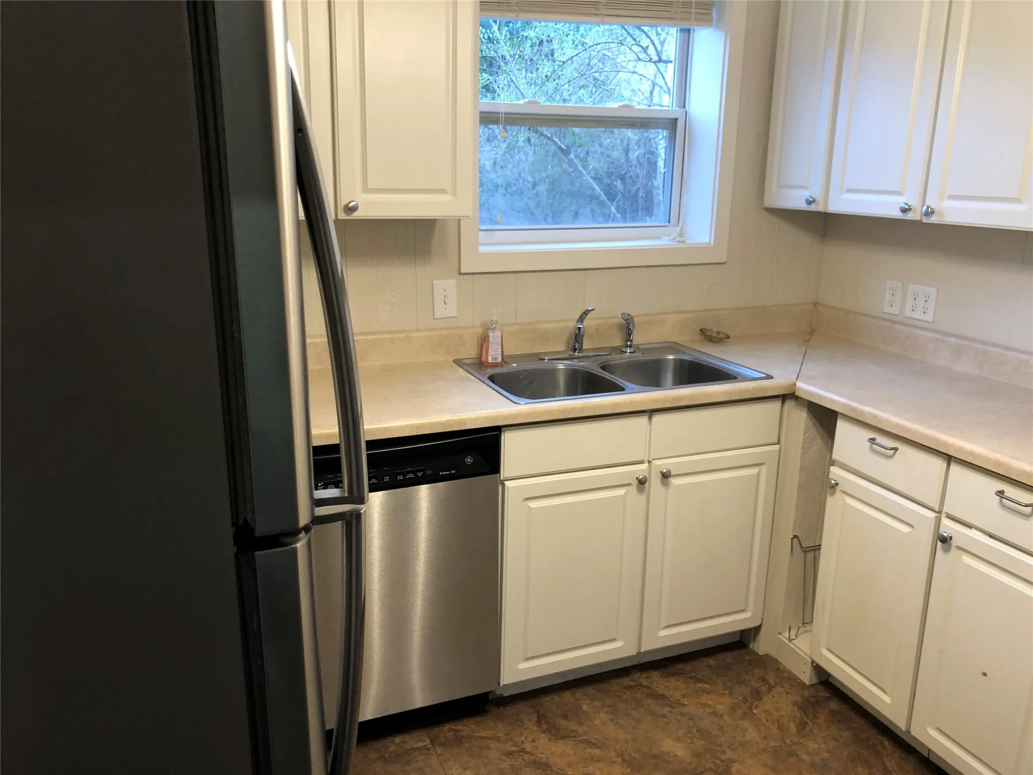 Single Family Residence For Sale in Parker County , 345 Karbo Lane, Weatherford, Texas 76085, 1 Bedroom, 1 Bathroom, Garage spaces, 1,600 Sqft, built in 2002, Price $550,000, mls#21347801, Real Estate Agent in Weatherford, Homes For Sale in Parker county, Homes For Sale in Weatherford, Realtor in Weatherford Texas, Real Estate Brokerage Independent Realty Texas, Luminita Cordes Realtor