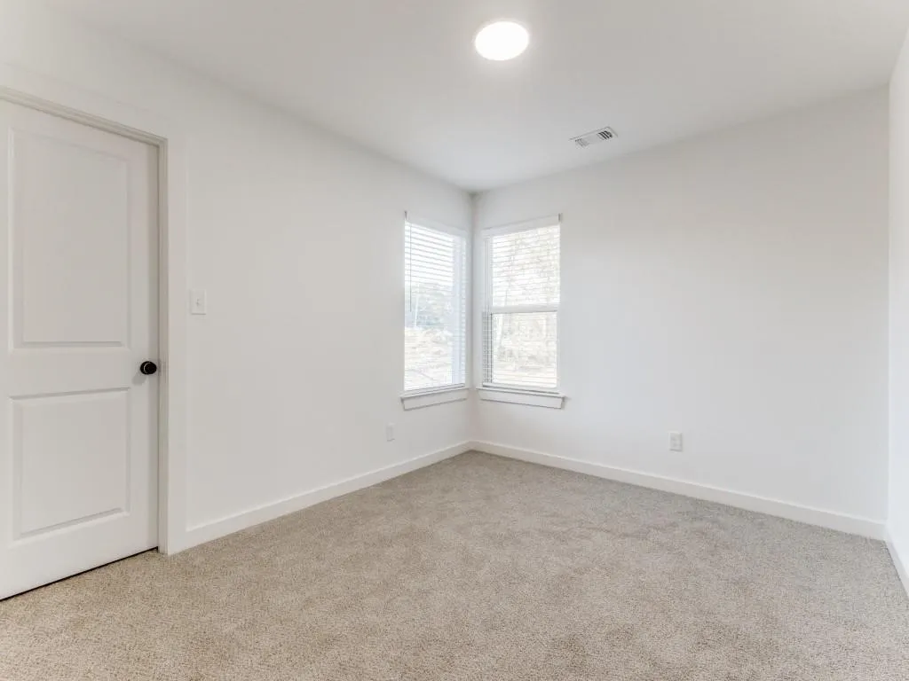 Duplex For Rent in Grayson County , 1017 Ray Drive, Denison, Texas 75020, 3 Bedroom, 3 Bathroom, Garage spaces, 1,492 Sqft, built in 2023, mls#21347905, Real Estate Agent in Denison, Homes For Rent in Grayson county, Homes For Rent in Denison, Realtor in Denison Texas, Real Estate Brokerage Independent Realty Texas, Luminita Cordes Realtor