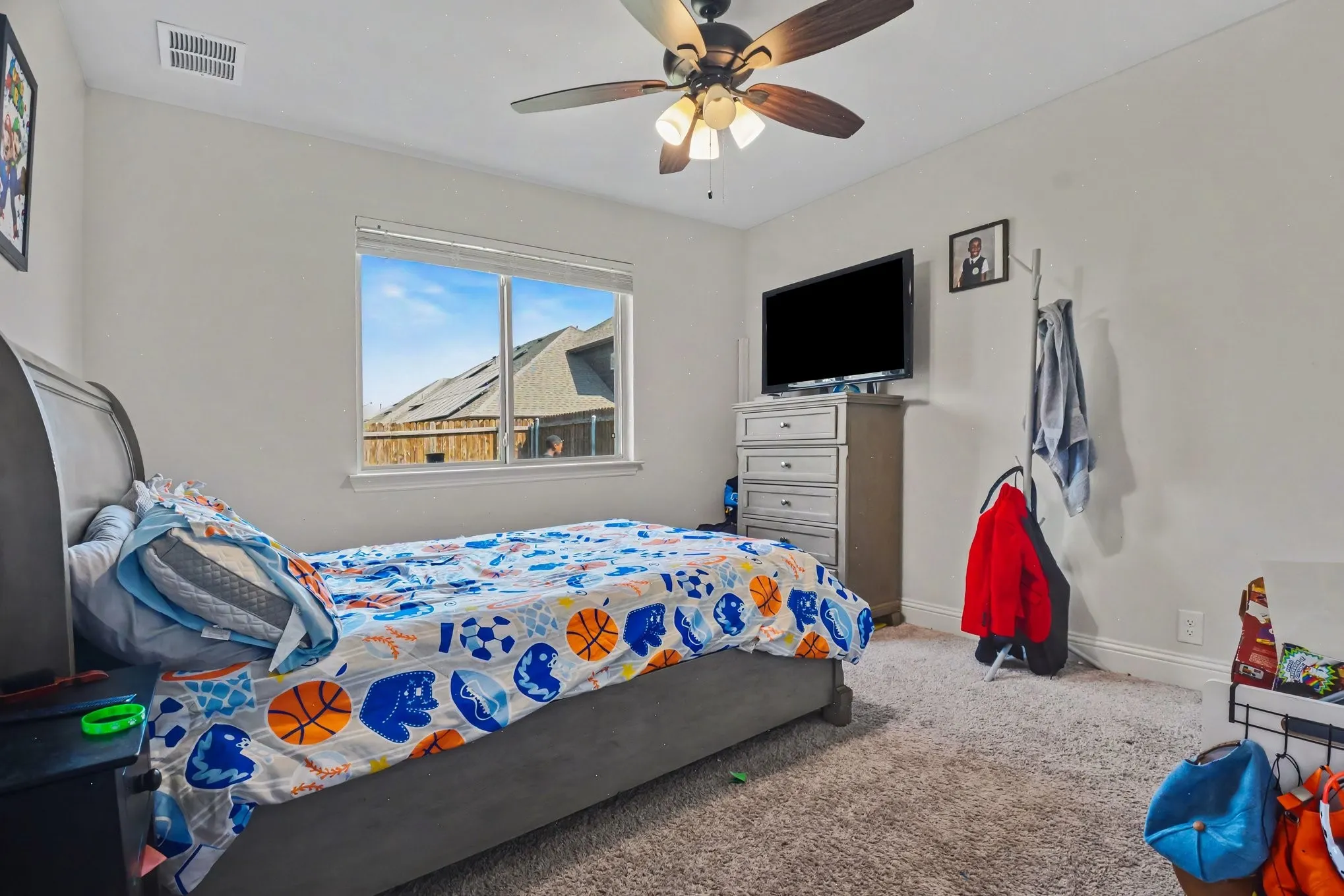 Single Family Residence For Sale in Dallas County , 3109 Mountcross Road, Mesquite, Texas 75181, 4 Bedroom, 3 Bathroom, 2 Garage spaces, 2,435 Sqft, built in 2022, mls#21343759, Real Estate Agent in Mesquite, Homes For Sale in Dallas county, Homes For Sale in Mesquite, Realtor in Mesquite Texas, Real Estate Brokerage Independent Realty Texas, Luminita Cordes Realtor