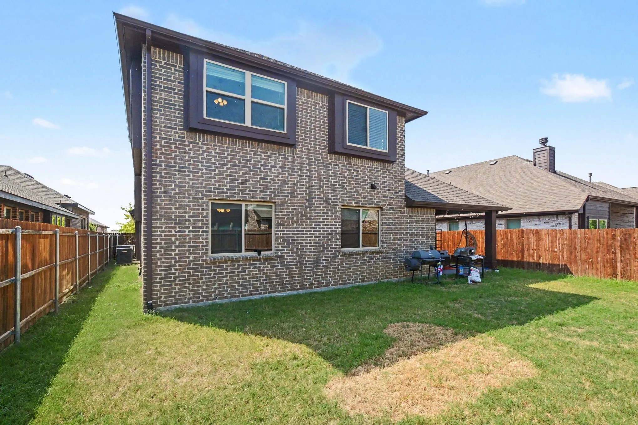 Single Family Residence For Sale in Dallas County , 3109 Mountcross Road, Mesquite, Texas 75181, 4 Bedroom, 3 Bathroom, 2 Garage spaces, 2,435 Sqft, built in 2022, mls#21343759, Real Estate Agent in Mesquite, Homes For Sale in Dallas county, Homes For Sale in Mesquite, Realtor in Mesquite Texas, Real Estate Brokerage Independent Realty Texas, Luminita Cordes Realtor