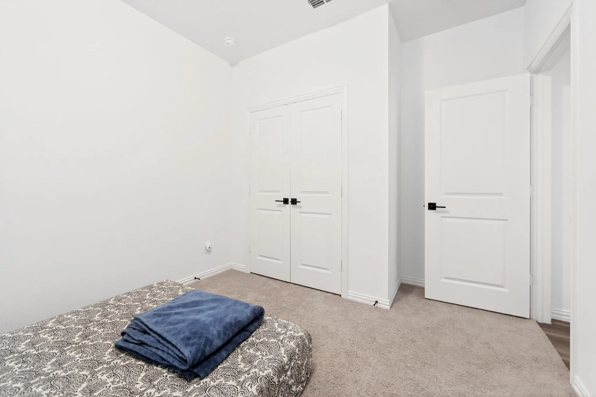 Single Family Residence For Sale in Collin County , 4004 Blue Stem Boulevard, Melissa, Texas 75454, 4 Bedrooms, 2 Bathrooms, 2 Garage spaces, 1,991 Sqft, built in 2021, Price $390,000, mls#21347919, Real Estate Agent in Melissa, Homes For Sale in Collin county, Homes For Sale in Melissa, Realtor in Melissa Texas, Real Estate Brokerage Independent Realty Texas, Luminita Cordes Realtor