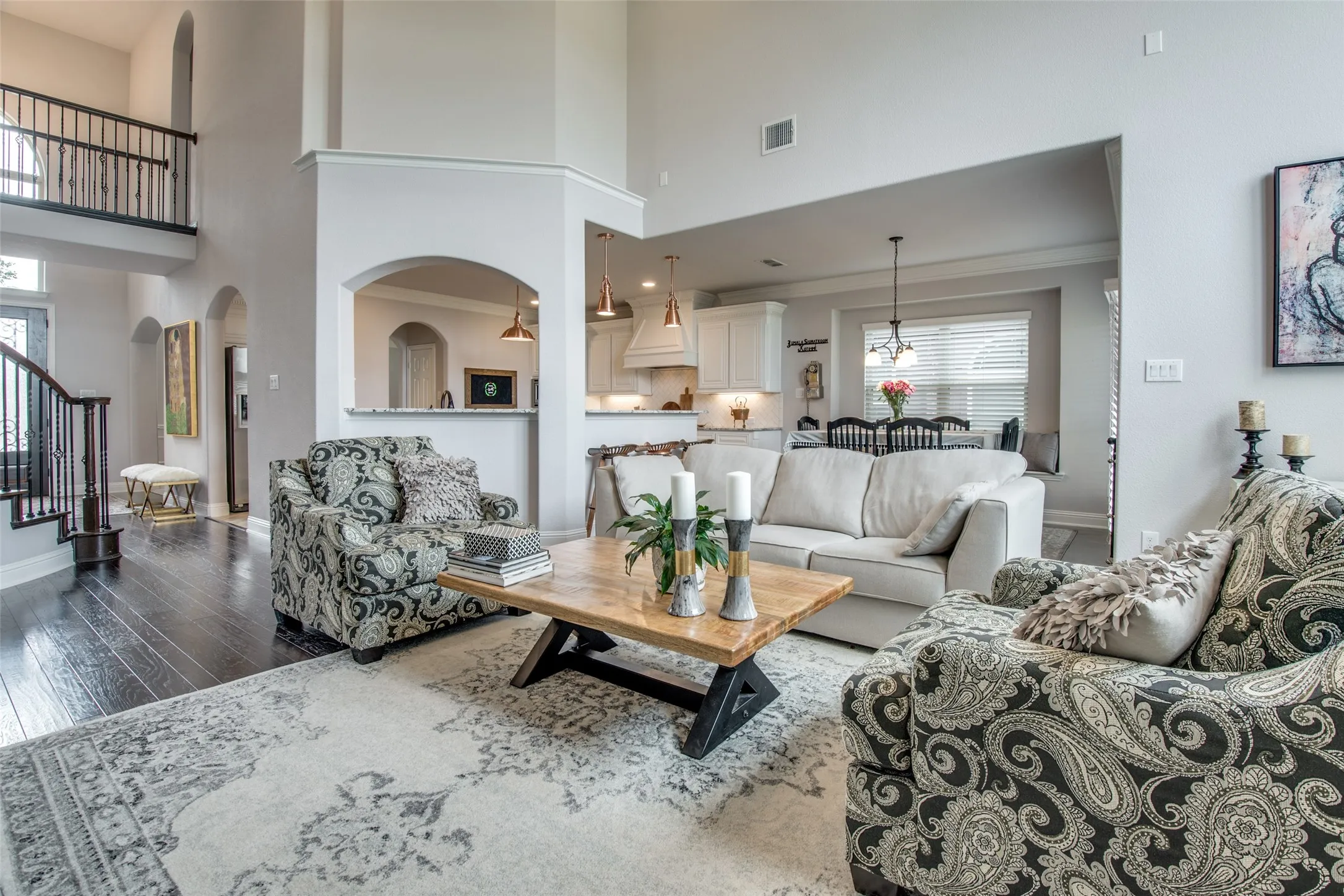 Single Family Residence For Sale in Collin County , 1209 Summer Lane, Mc Kinney, Texas 75071, 5 Bedroom, 4 Bathroom, 2 Garage spaces, 4,186 Sqft, built in 2017, mls#21347928, Real Estate Agent in Mc Kinney, Homes For Sale in Collin county, Homes For Sale in Mc Kinney, Realtor in Mc Kinney Texas, Real Estate Brokerage Independent Realty Texas, Luminita Cordes Realtor