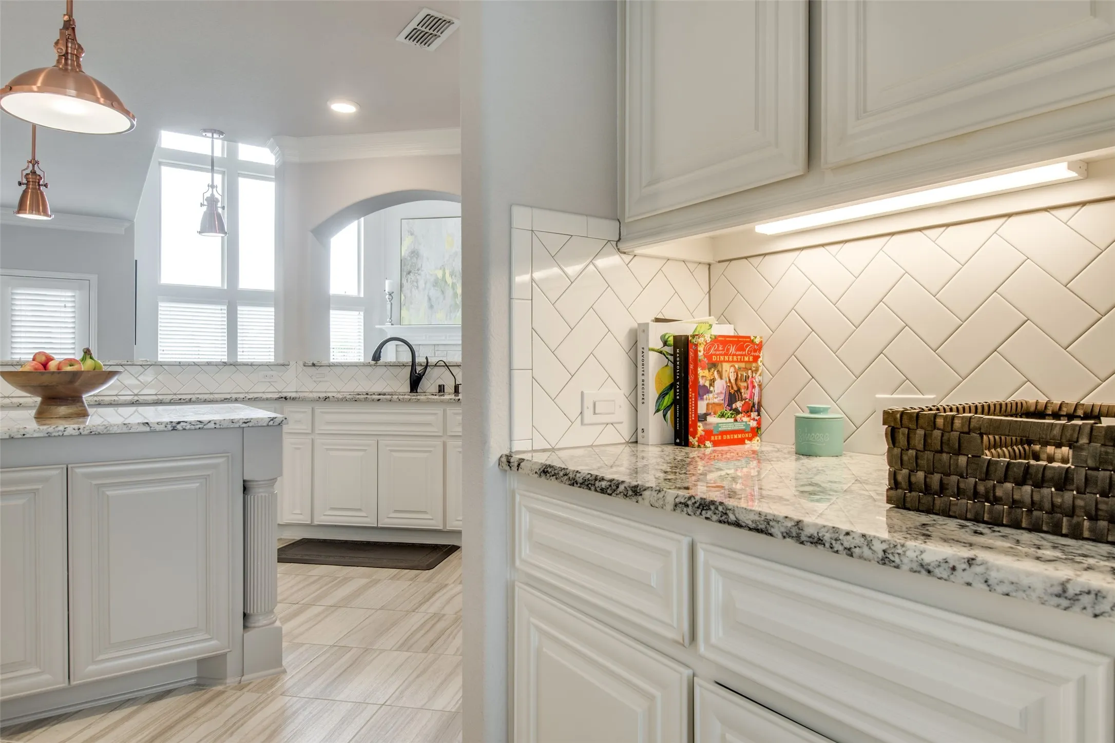 Single Family Residence For Sale in Collin County , 1209 Summer Lane, Mc Kinney, Texas 75071, 5 Bedroom, 4 Bathroom, 2 Garage spaces, 4,186 Sqft, built in 2017, mls#21347928, Real Estate Agent in Mc Kinney, Homes For Sale in Collin county, Homes For Sale in Mc Kinney, Realtor in Mc Kinney Texas, Real Estate Brokerage Independent Realty Texas, Luminita Cordes Realtor